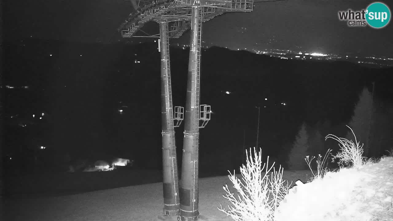 Stazione sciistica di Stari Vrh Webcam in diretta – Slovenia