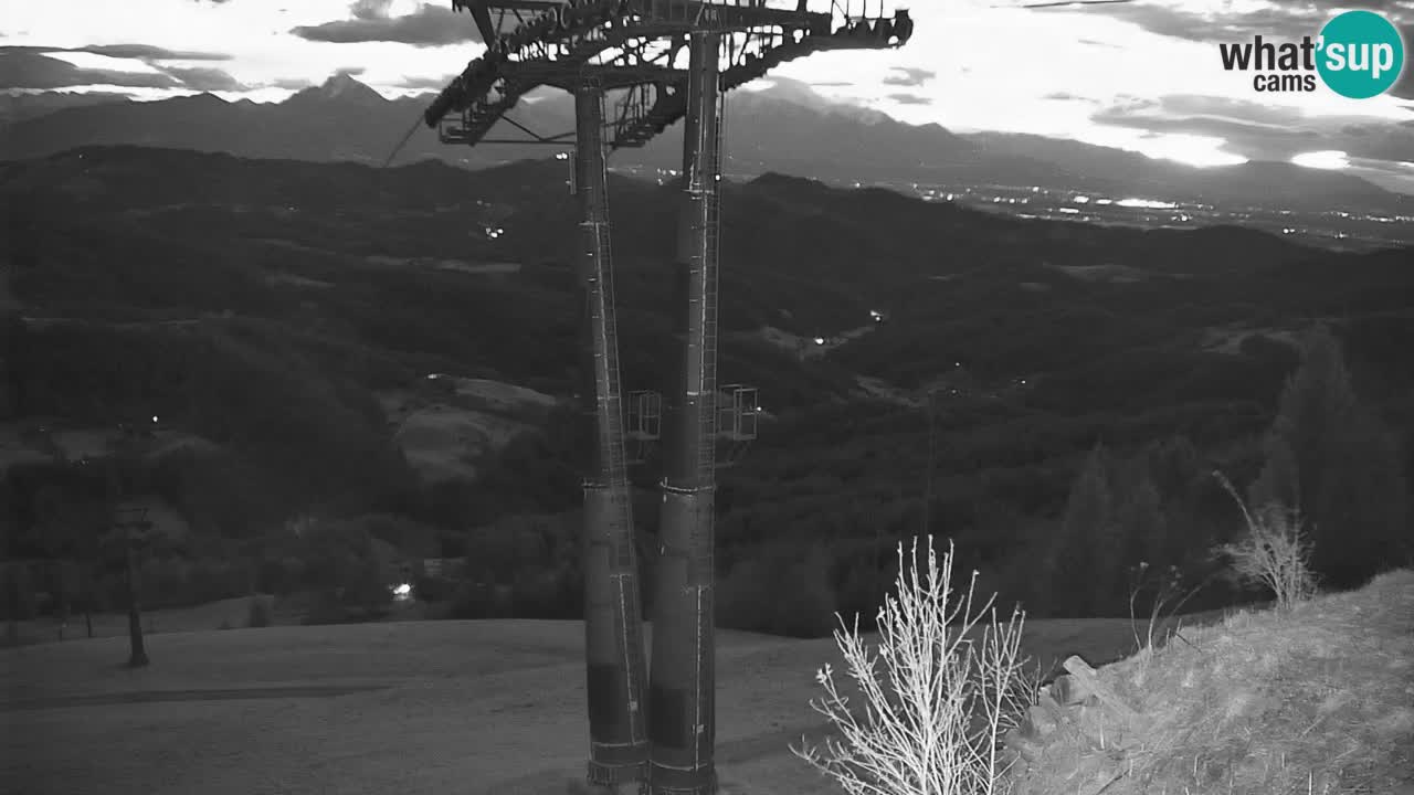 Webcam en direct de la station de ski de Stari Vrh – Slovénie