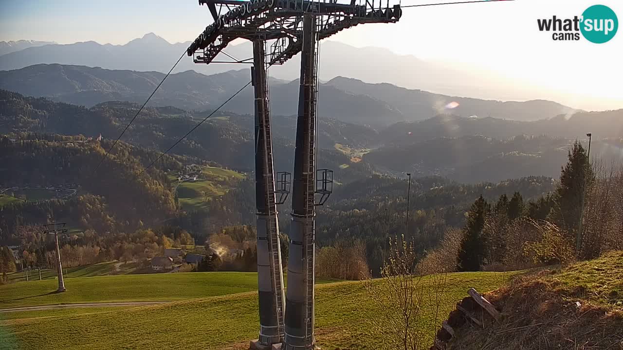 Smučišče Stari Vrh Spletna kamera – vrtljiva