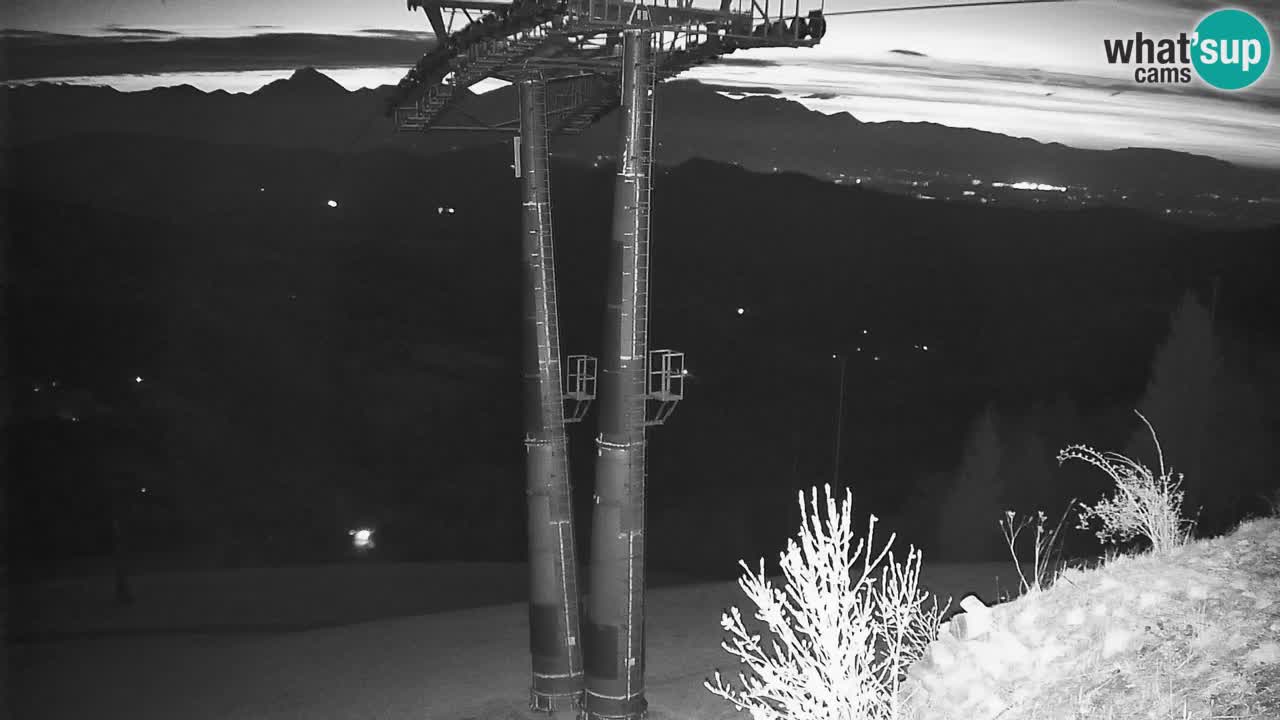 Smučišče Stari Vrh Spletna kamera – vrtljiva