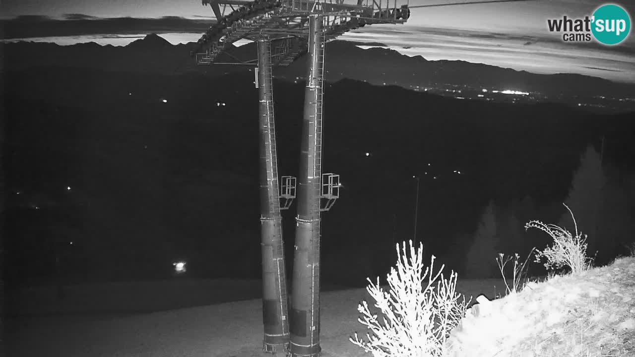 Stazione sciistica di Stari Vrh Webcam in diretta – Slovenia