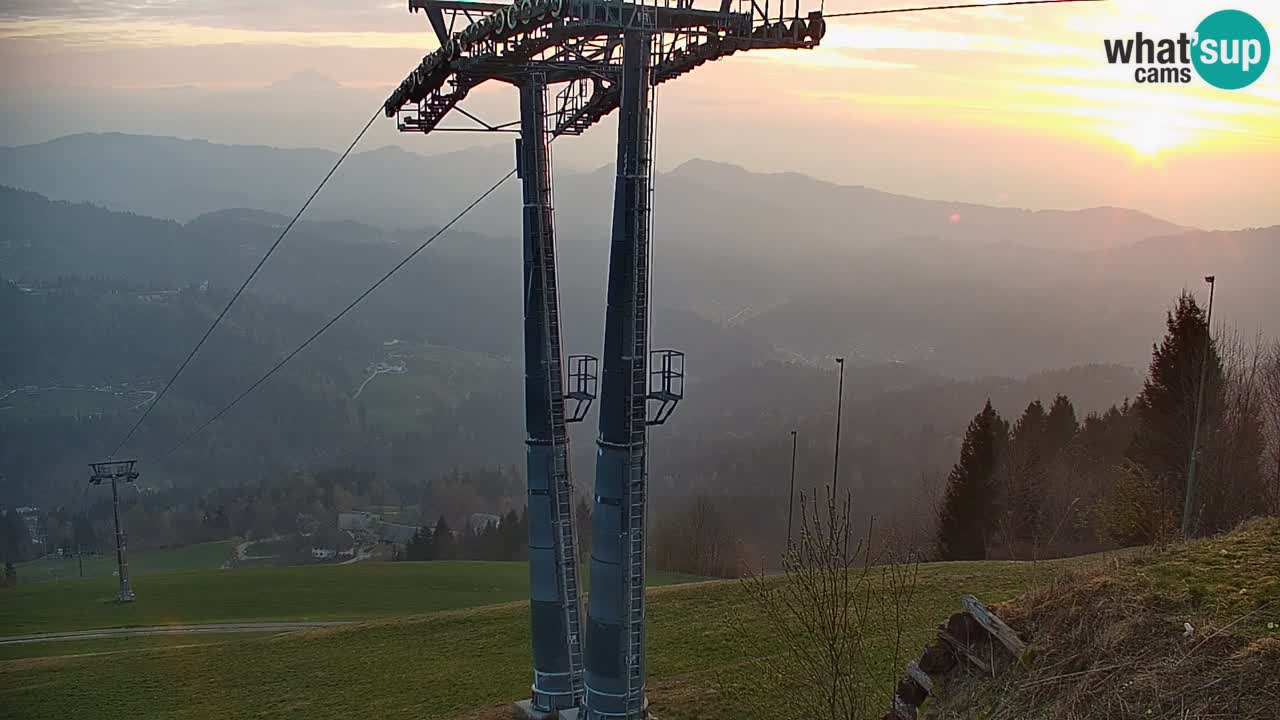Skijalište Stari Vrh Web kamera uživo – Slovenija