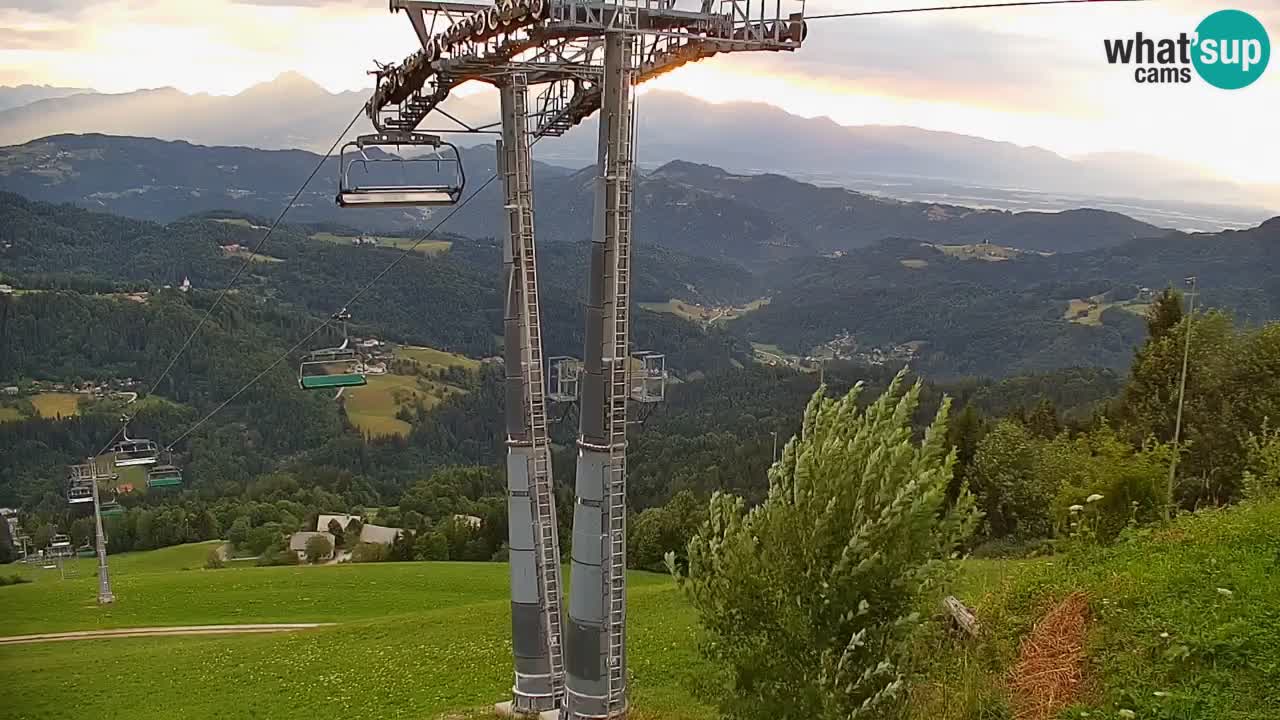 Stazione sciistica di Stari Vrh Webcam in diretta – Slovenia