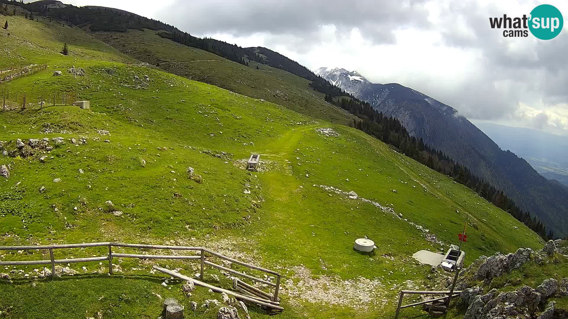 Struška nad Jesenicami Live webcam planina Svečica (Belška planina) – Karavanke – Slovénie