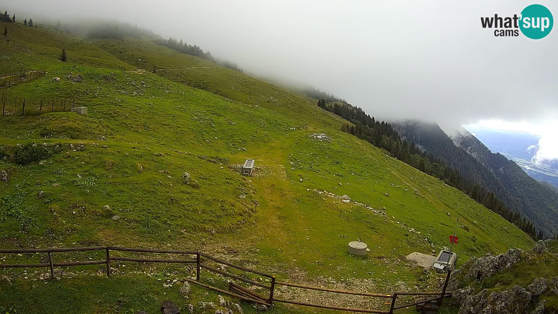 Struška nad Jesenicami web kamera planina Svečica (Belška planina) – Karavanke – Slovenija