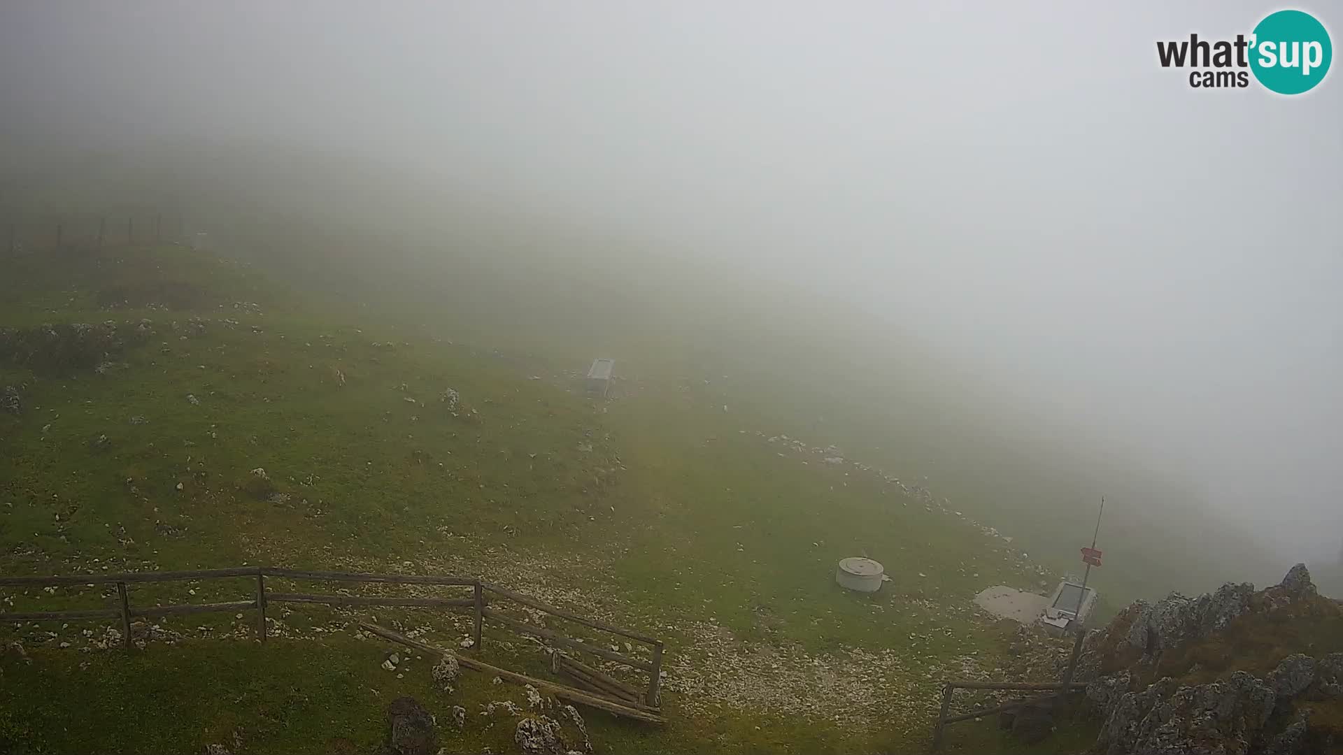 Struška nad Jesenicami spletna kamera planina Svečica (Belška planina) – Karavanke