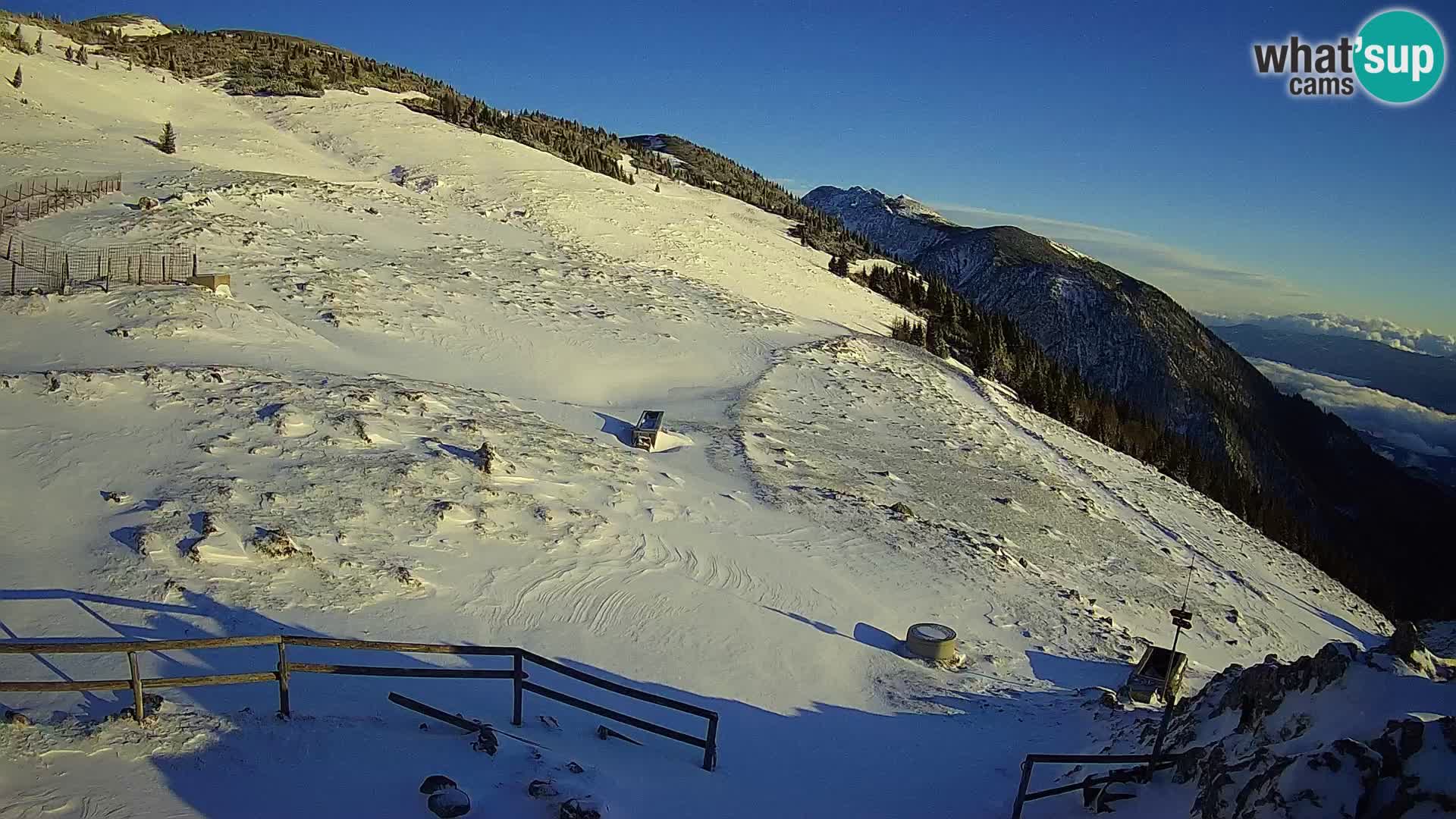 Struška nad Jesenicami spletna kamera planina Svečica (Belška planina) – Karavanke