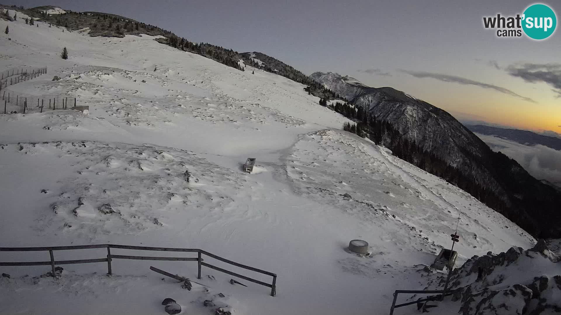 Struška nad Jesenicami Live webcam planina Svečica (Belška planina) – Karavanke – Slovenia