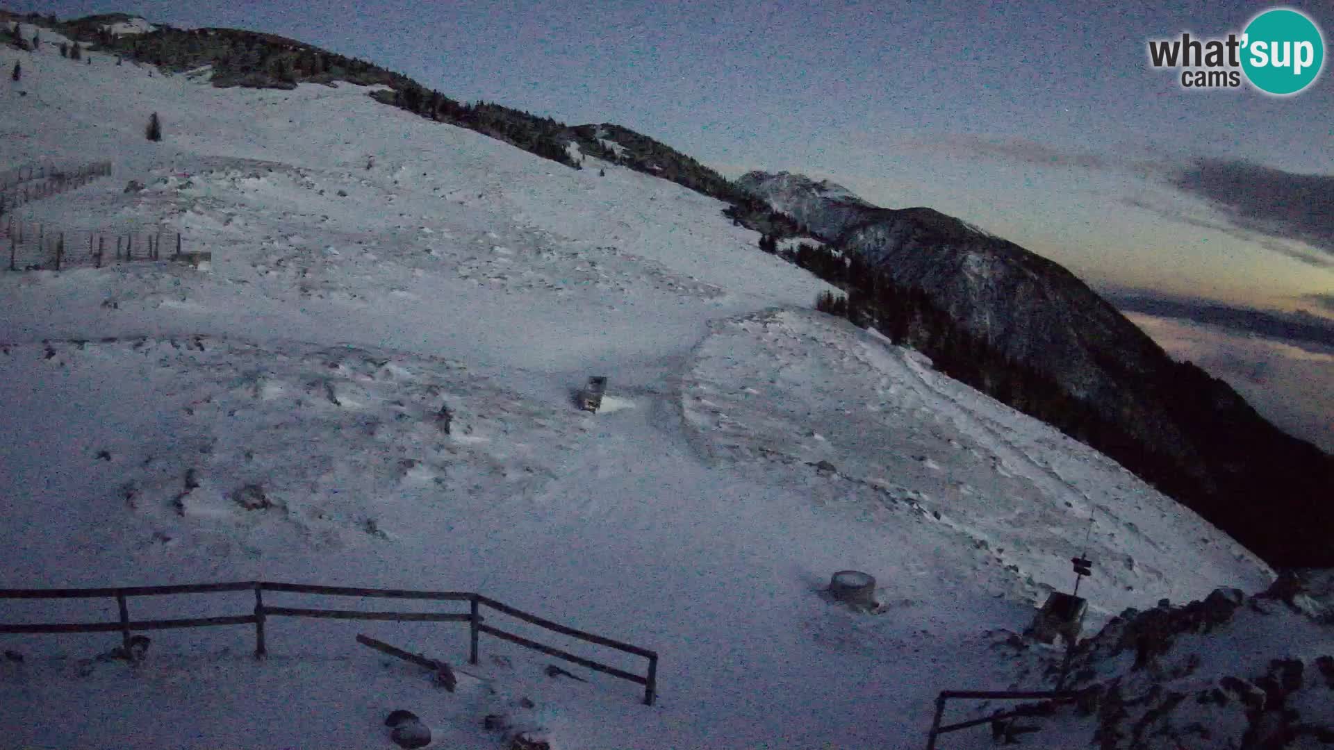 Struška nad Jesenicami web kamera planina Svečica (Belška planina) – Karavanke – Slovenija