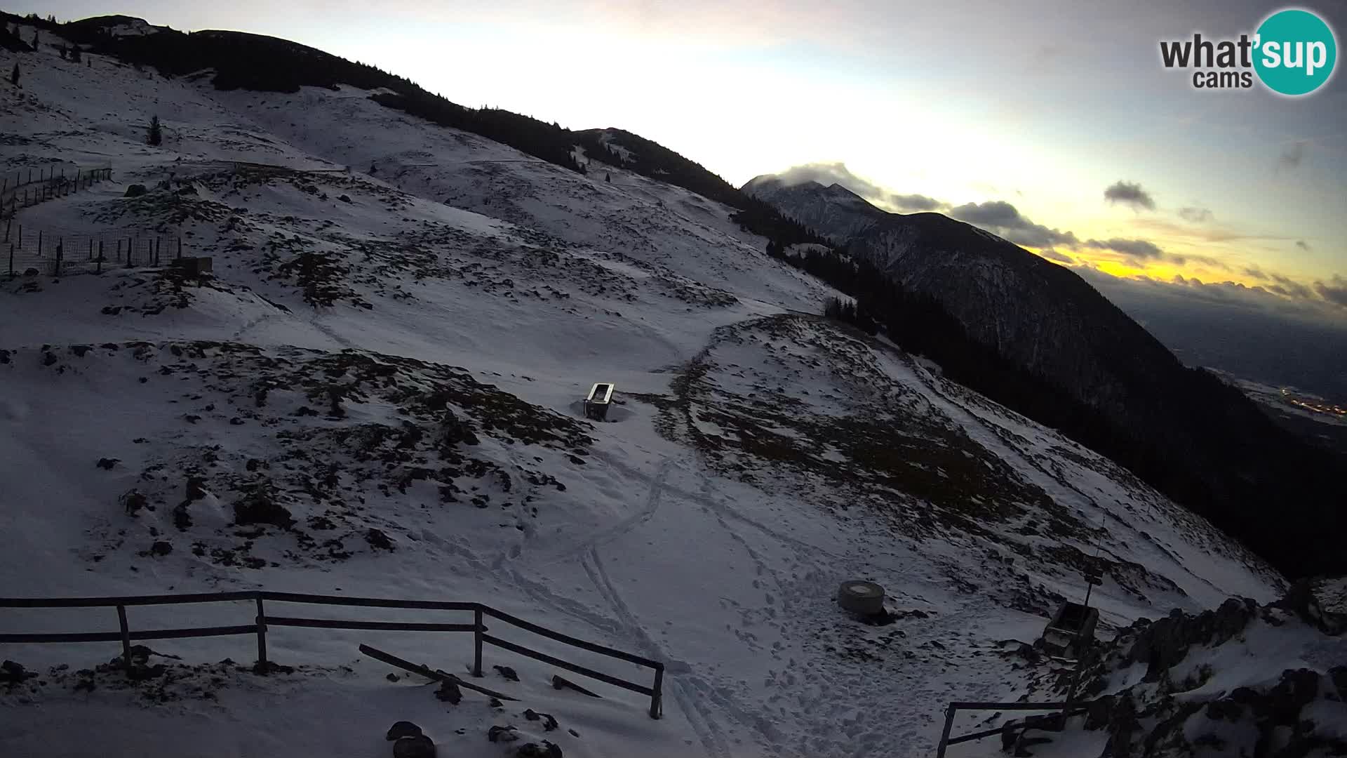 Struška nad Jesenicami spletna kamera planina Svečica (Belška planina) – Karavanke