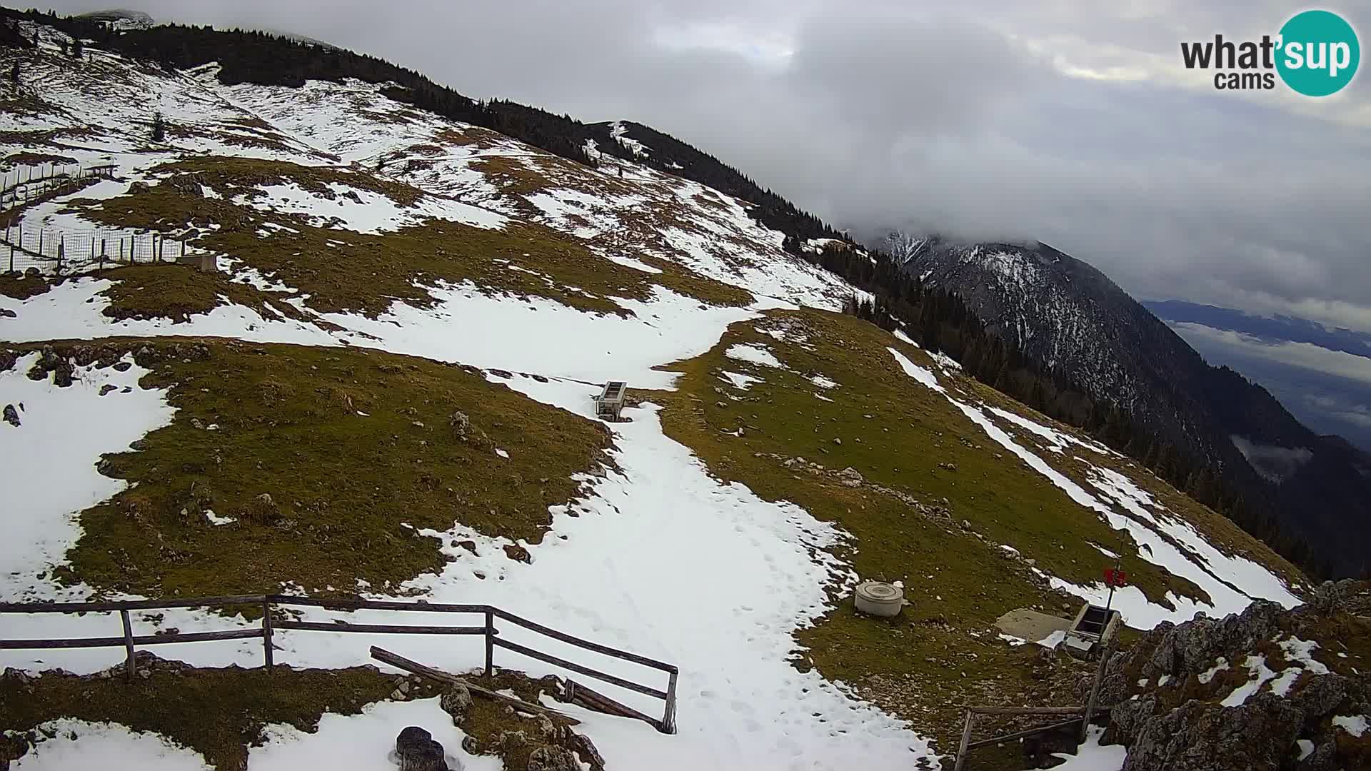 Struška nad Jesenicami web kamera planina Svečica (Belška planina) – Karavanke – Slovenija