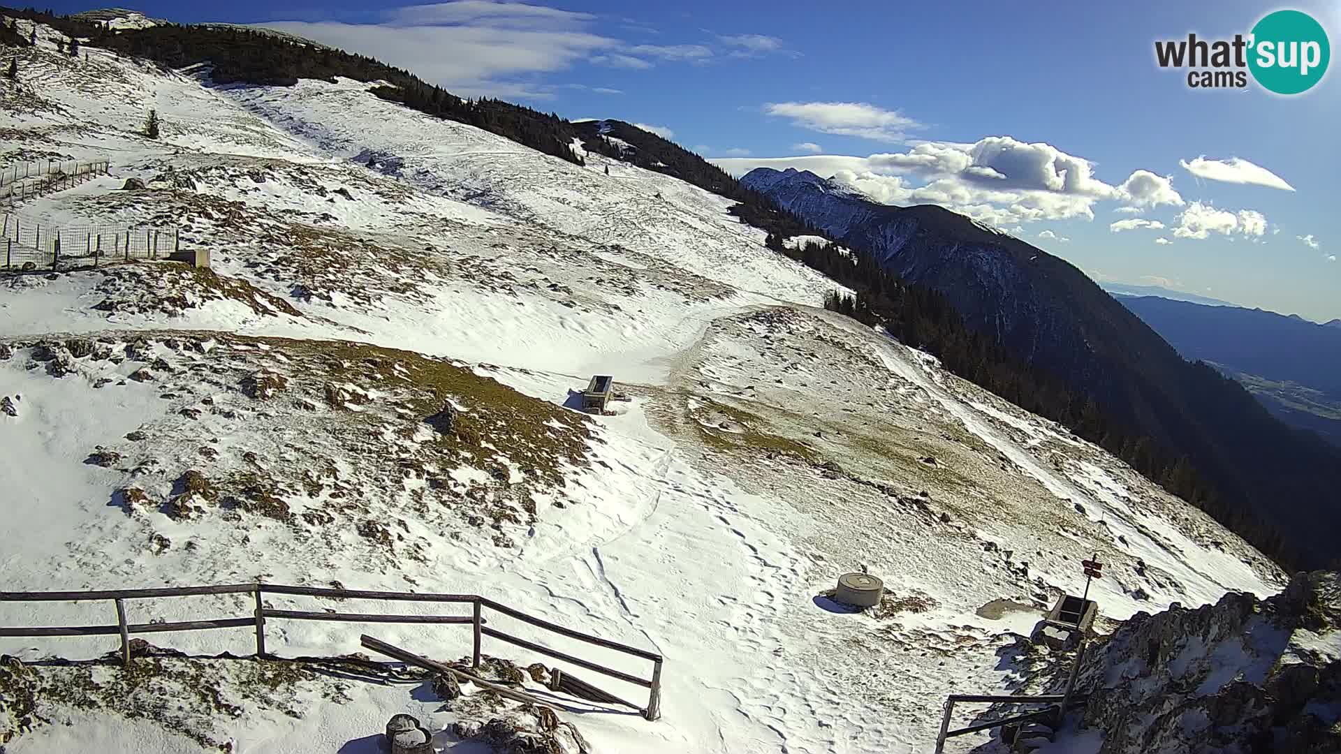 Struška nad Jesenicami spletna kamera planina Svečica (Belška planina) – Karavanke