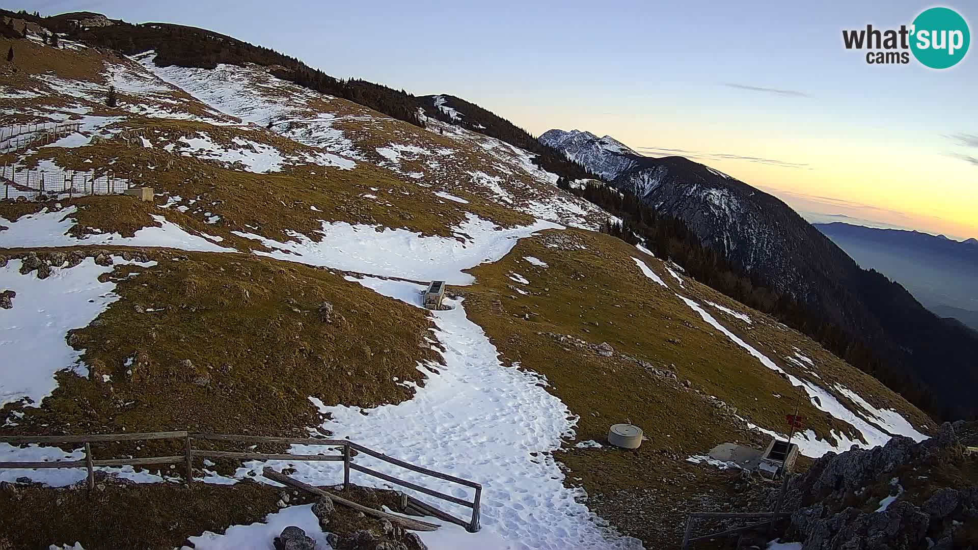 Struška nad Jesenicami camera en vivo planina Svečica (Belška planina) – Karavanke – Eslovenia