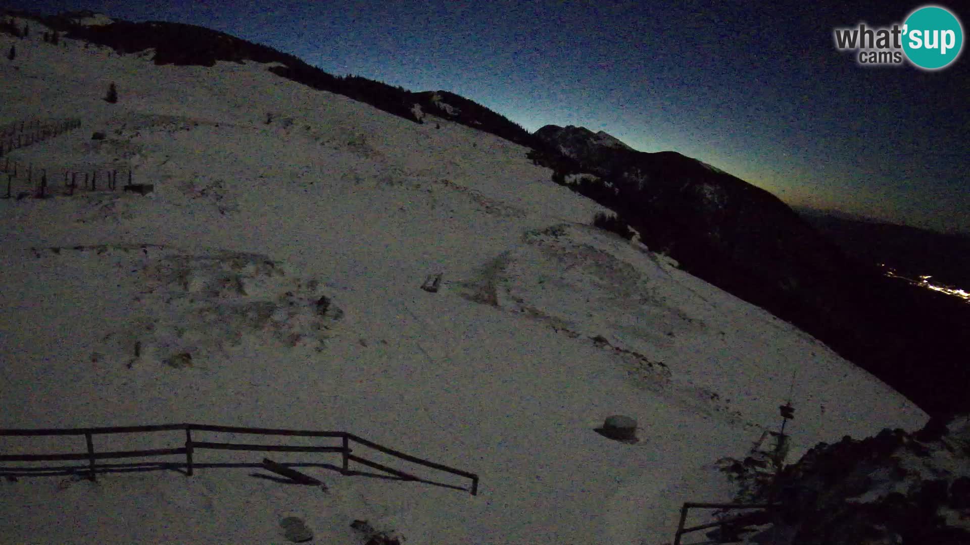 Struška nad Jesenicami spletna kamera planina Svečica (Belška planina) – Karavanke