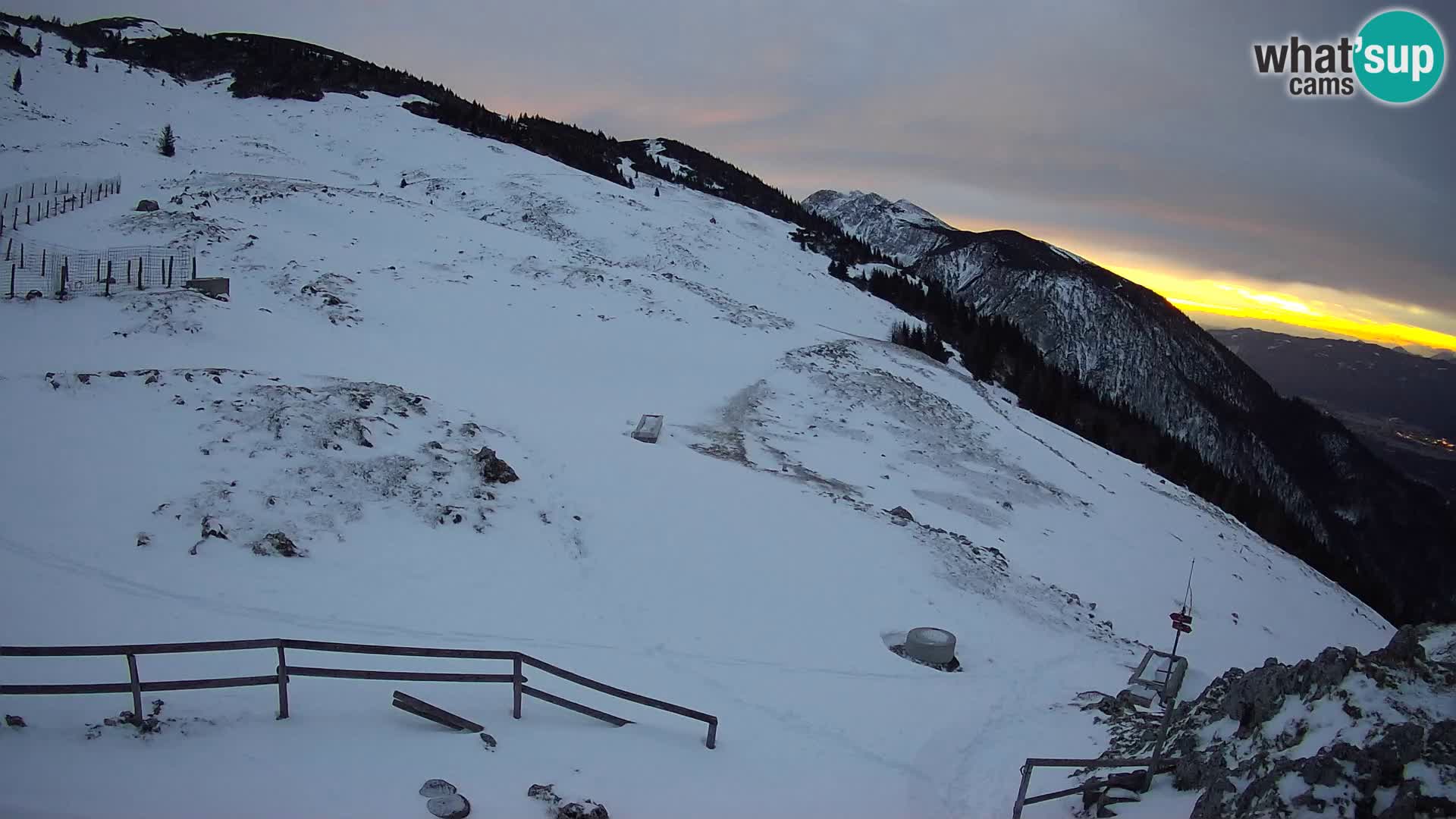 Struška nad Jesenicami camera en vivo planina Svečica (Belška planina) – Karavanke – Eslovenia