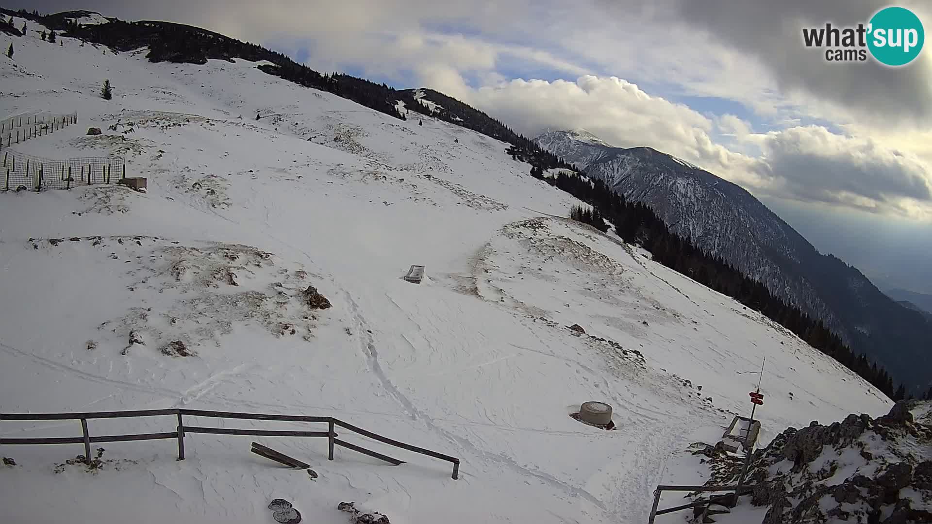 Struška nad Jesenicami Live webcam planina Svečica (Belška planina) – Karavanke – Slovenia