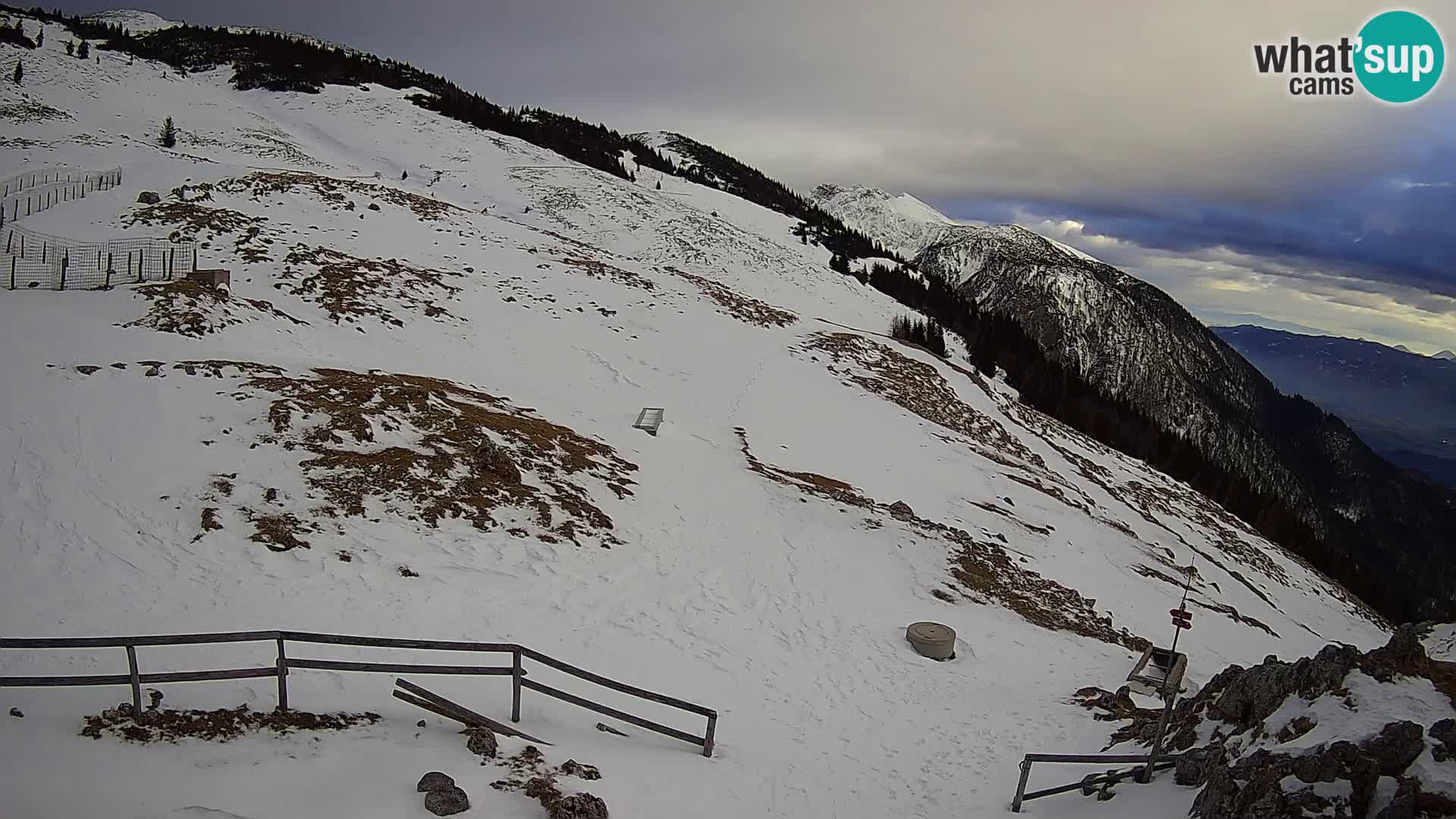 Struška nad Jesenicami spletna kamera planina Svečica (Belška planina) – Karavanke