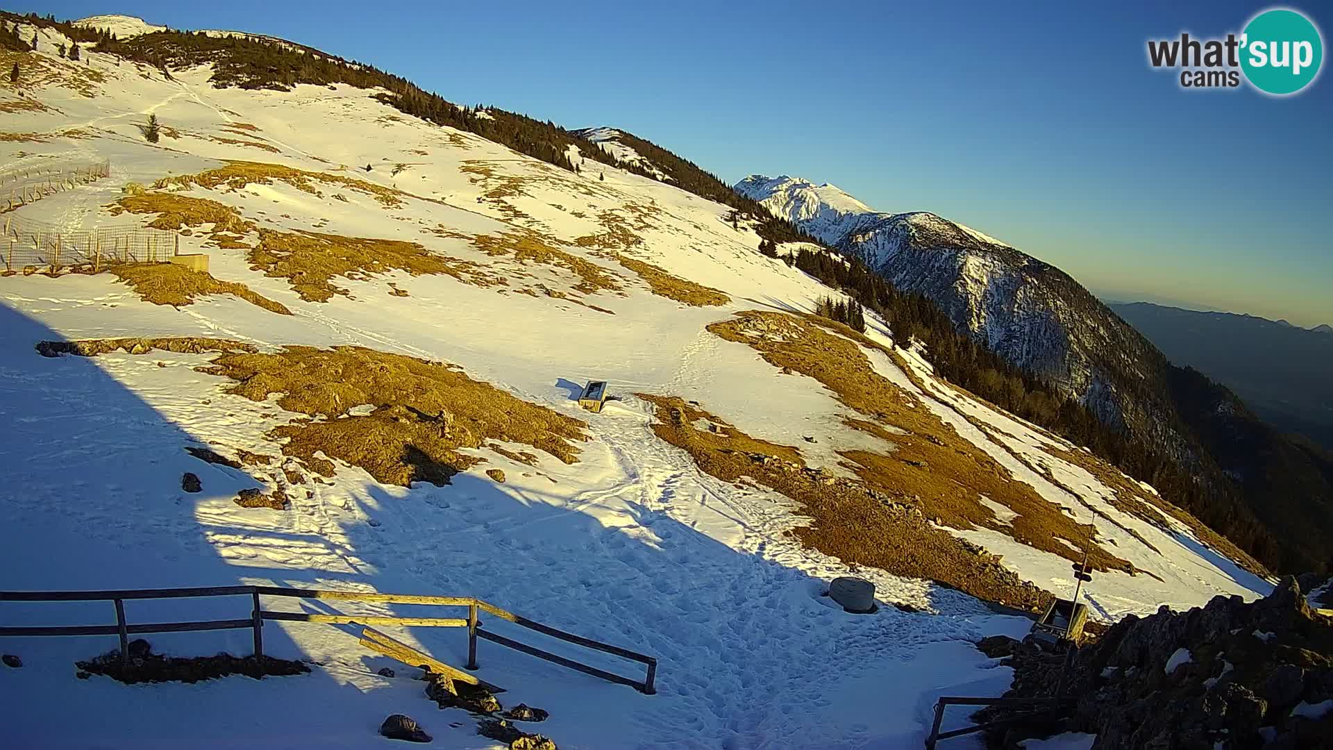 Struška nad Jesenicami Live webcam planina Svečica (Belška planina) – Karavanke – Slovenia