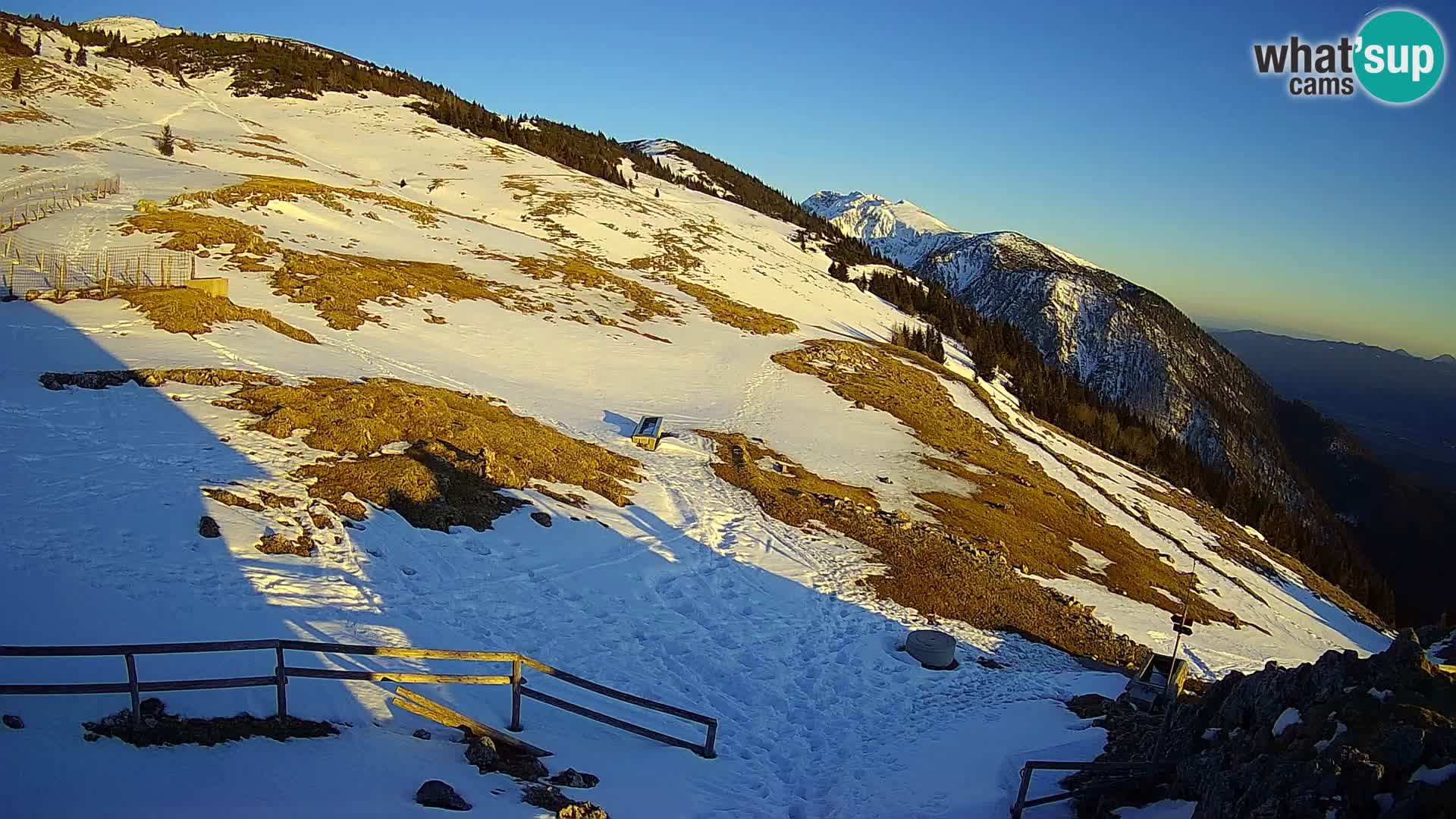 Struška nad Jesenicami spletna kamera planina Svečica (Belška planina) – Karavanke