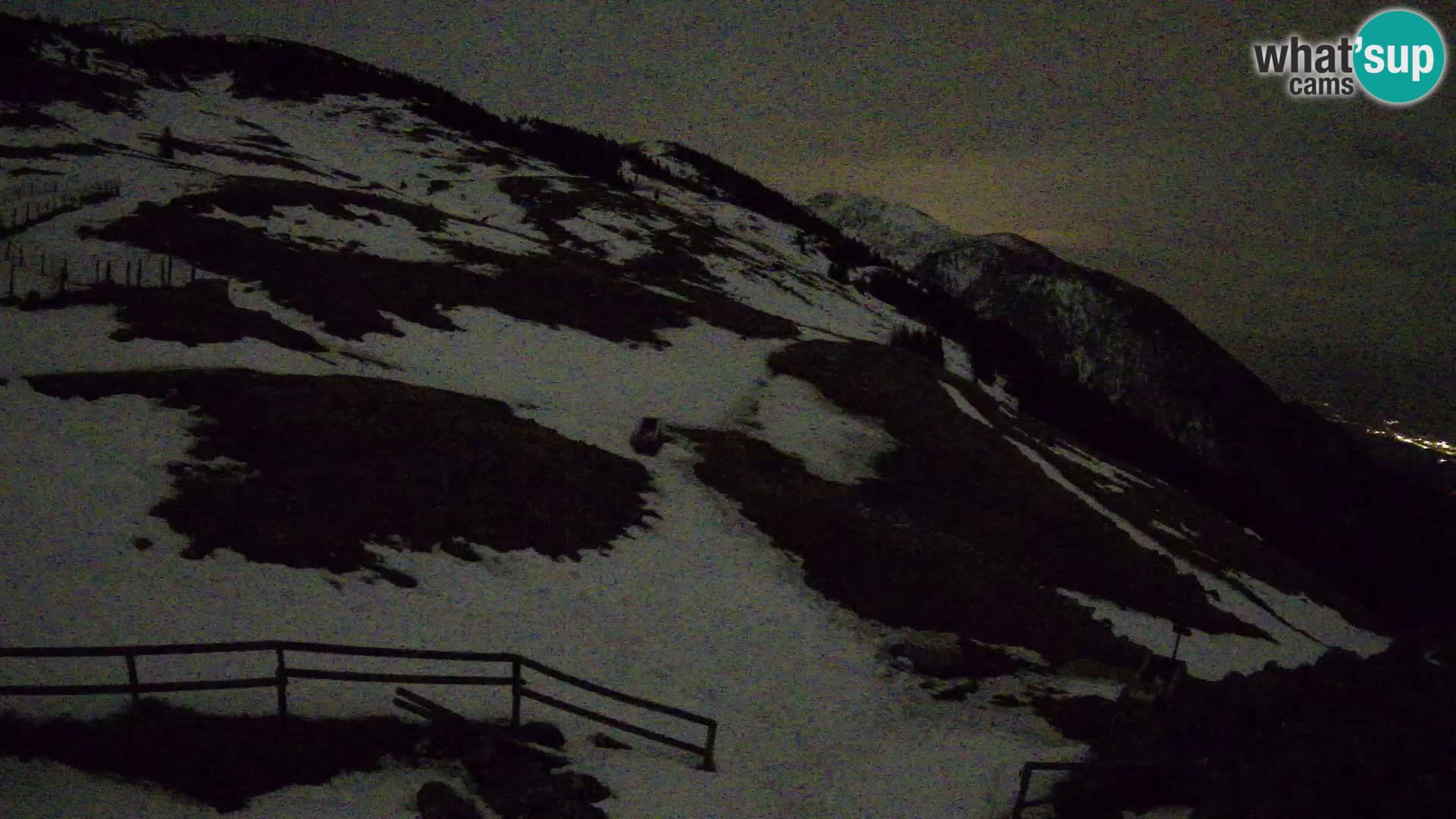 Struška nad Jesenicami spletna kamera planina Svečica (Belška planina) – Karavanke