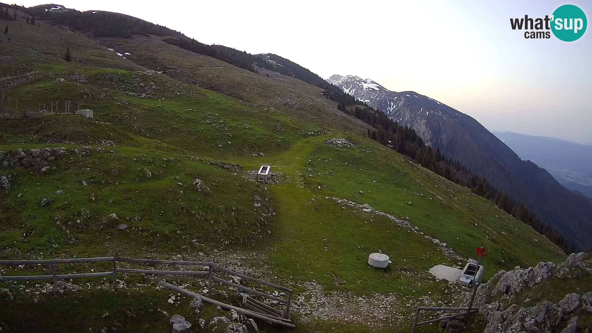 Struška nad Jesenicami Live webcam planina Svečica (Belška planina) – Karavanke – Slovenia