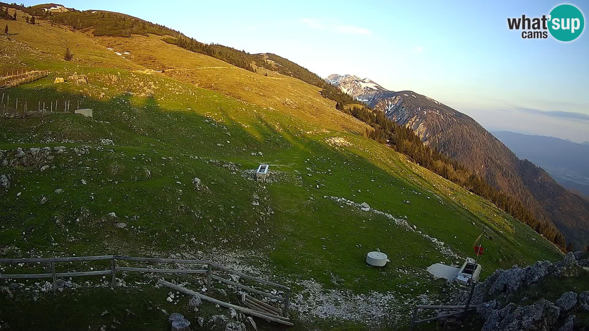 Struška nad Jesenicami web kamera planina Svečica (Belška planina) – Karavanke – Slovenija