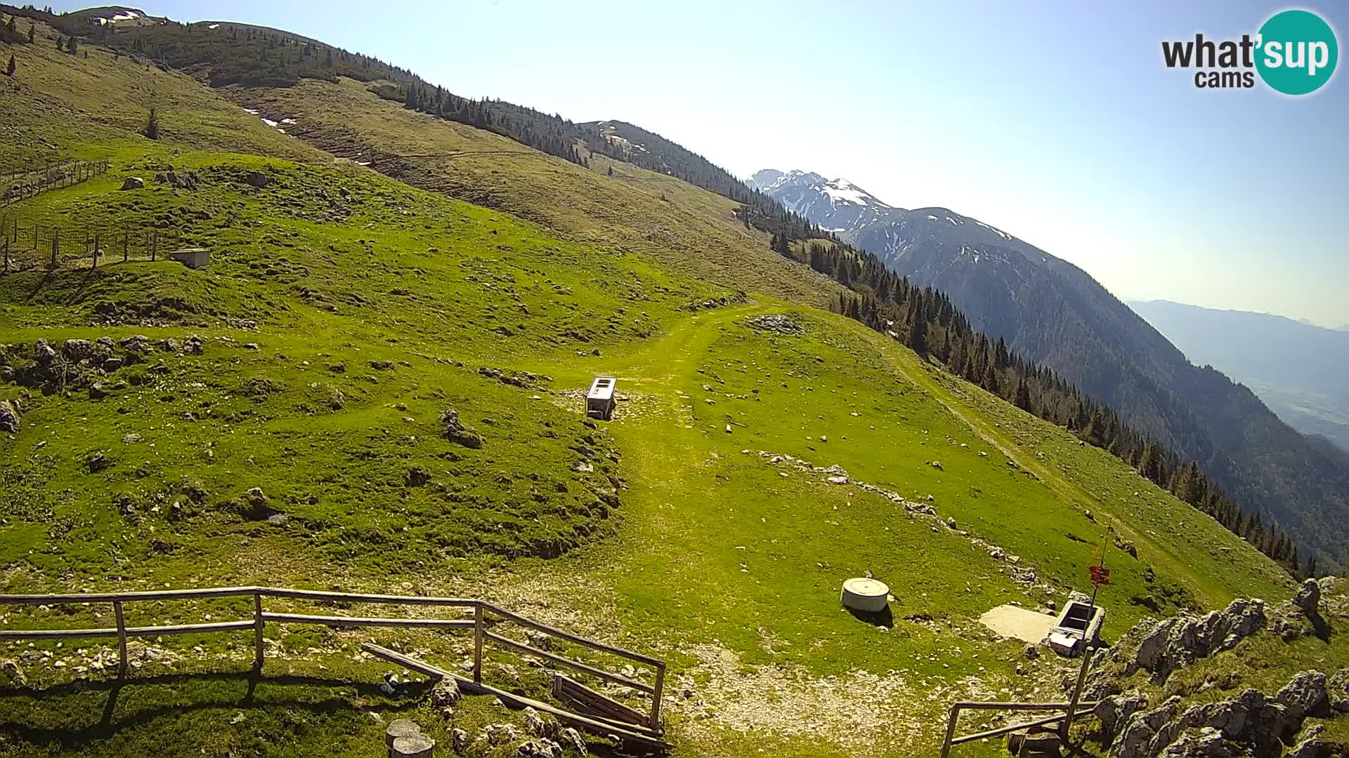 Struška nad Jesenicami spletna kamera planina Svečica (Belška planina) – Karavanke