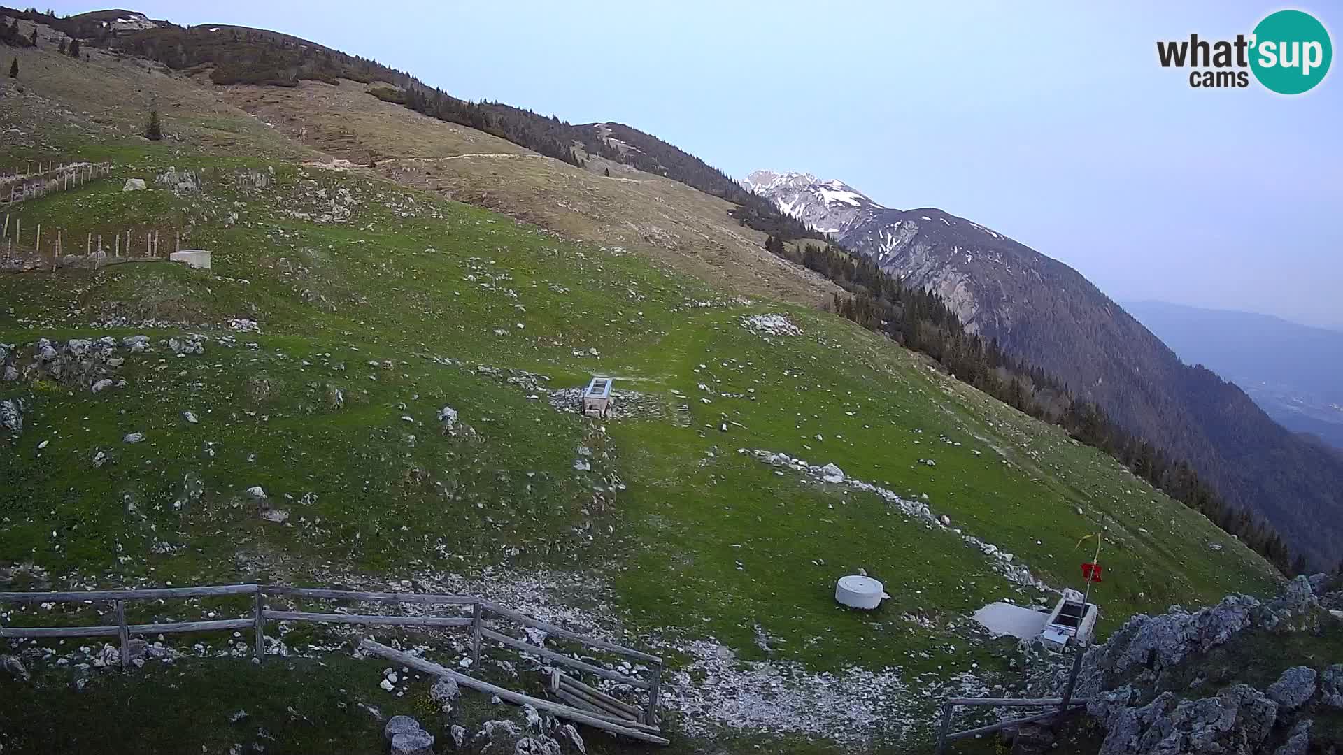Struška nad Jesenicami Live webcam planina Svečica (Belška planina) – Karavanke – Slovenia