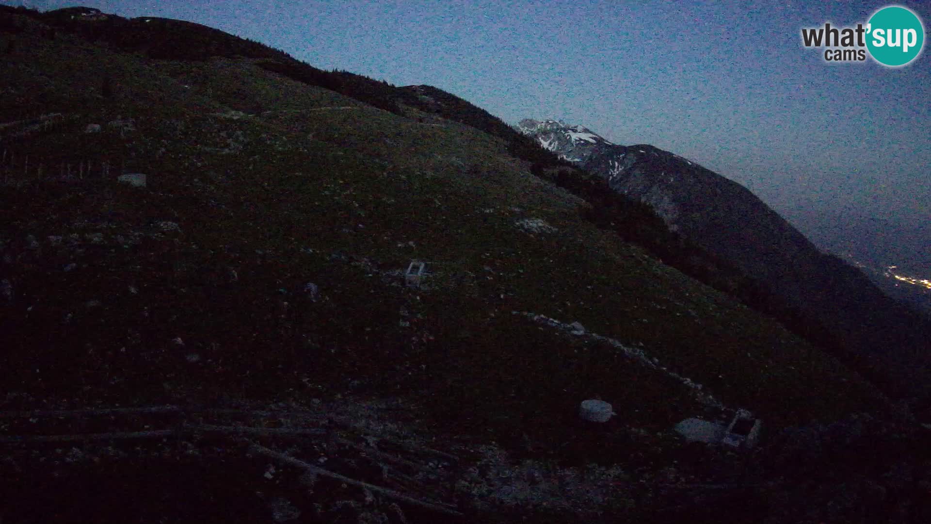 Struška nad Jesenicami spletna kamera planina Svečica (Belška planina) – Karavanke
