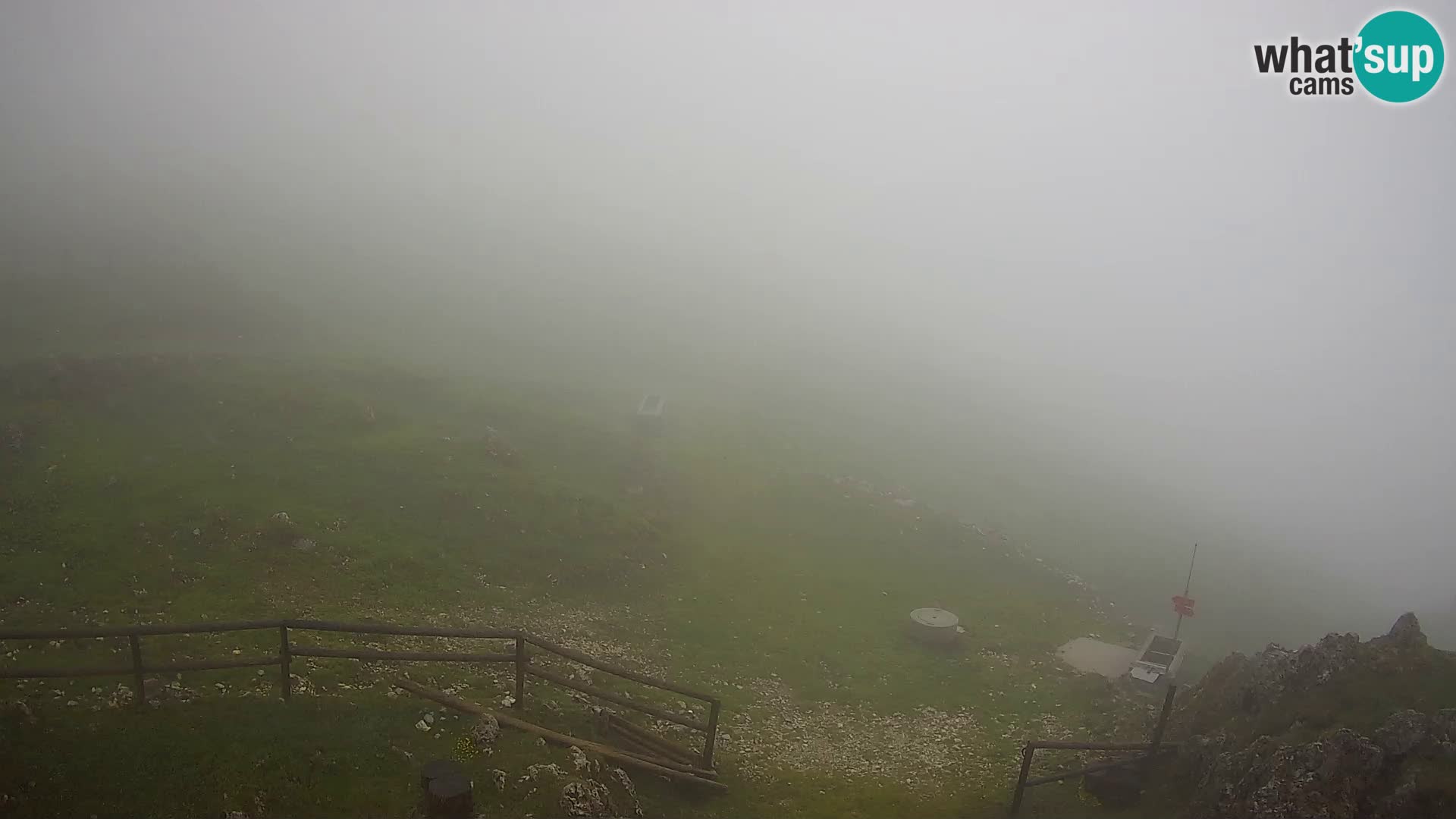 Struška nad Jesenicami spletna kamera planina Svečica (Belška planina) – Karavanke