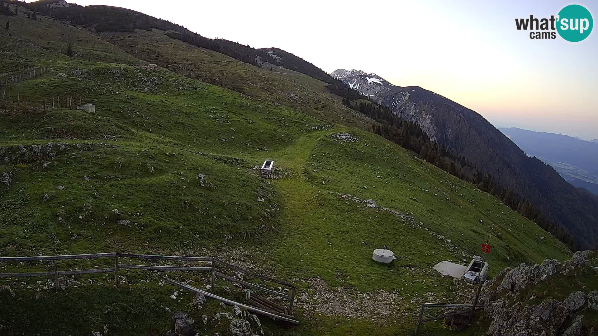 Struška nad Jesenicami Live webcam planina Svečica (Belška planina) – Karavanke – Slovenia