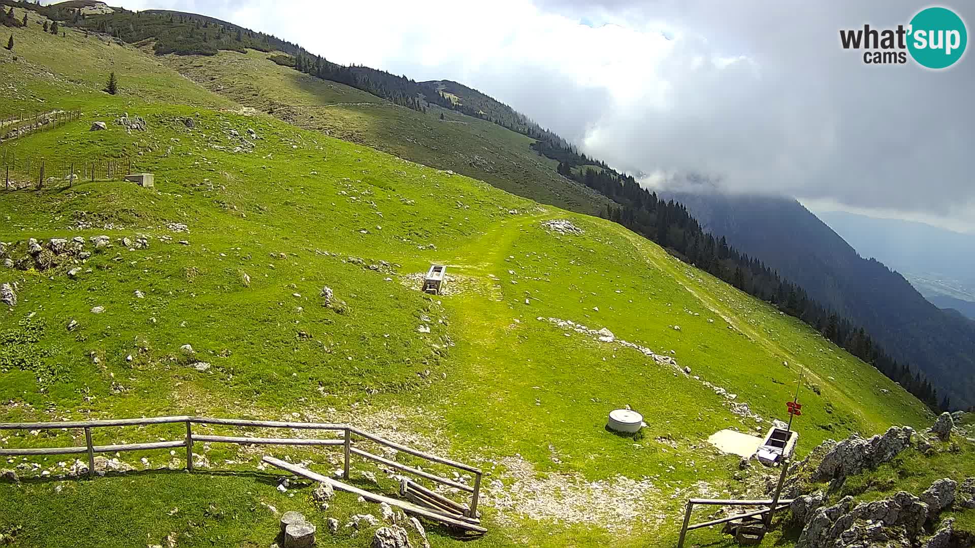 Struška nad Jesenicami camera en vivo planina Svečica (Belška planina) – Karavanke – Eslovenia