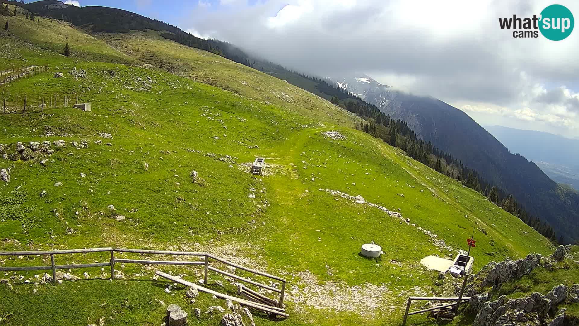 Struška nad Jesenicami web kamera planina Svečica (Belška planina) – Karavanke – Slovenija
