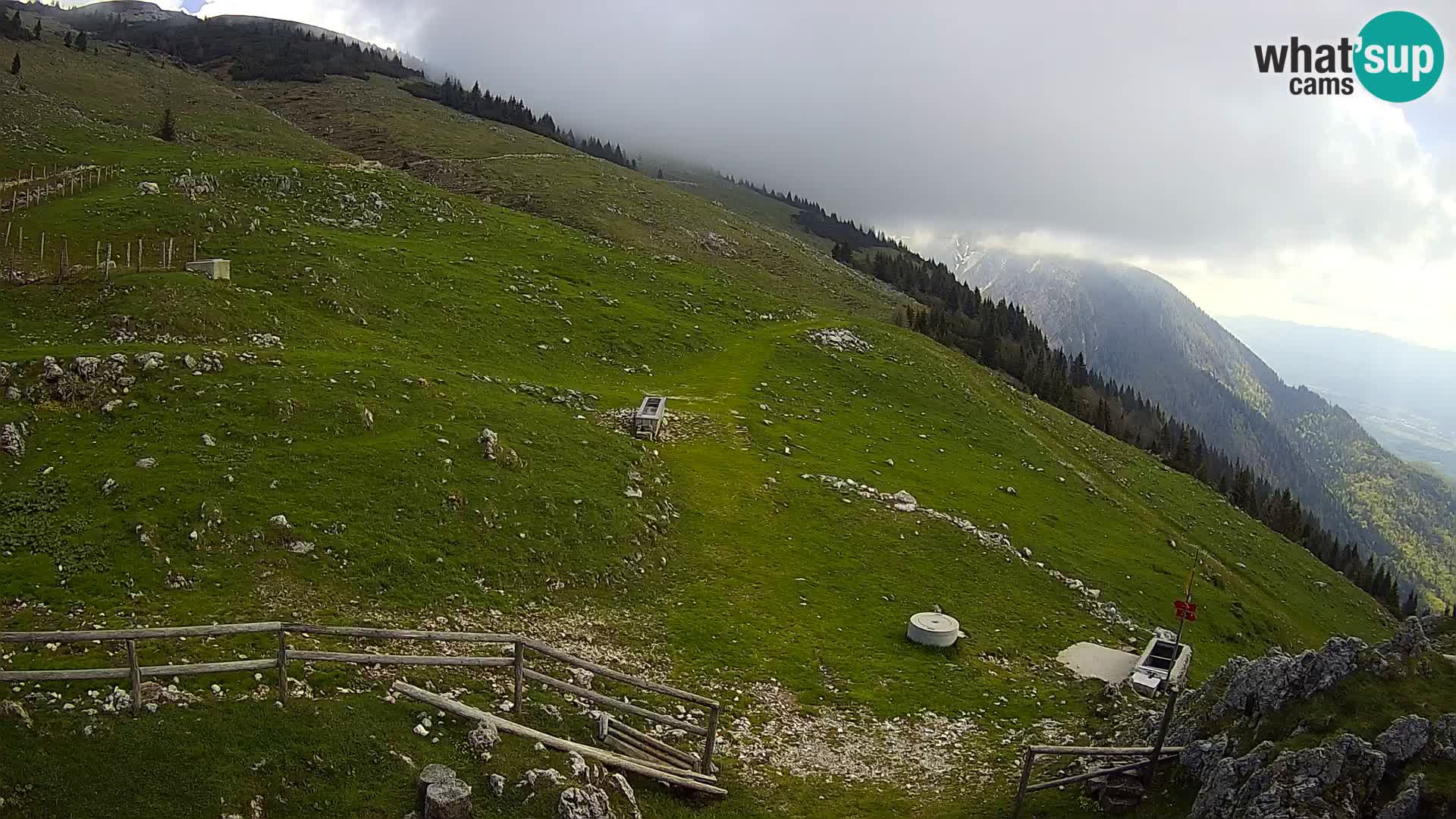 Struška nad Jesenicami web kamera planina Svečica (Belška planina) – Karavanke – Slovenija