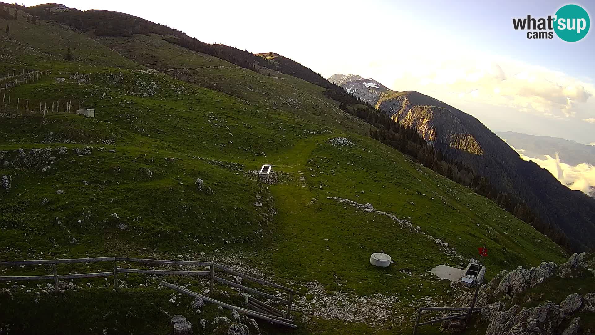 Struška nad Jesenicami Live webcam planina Svečica (Belška planina) – Karavanke – Slovenia