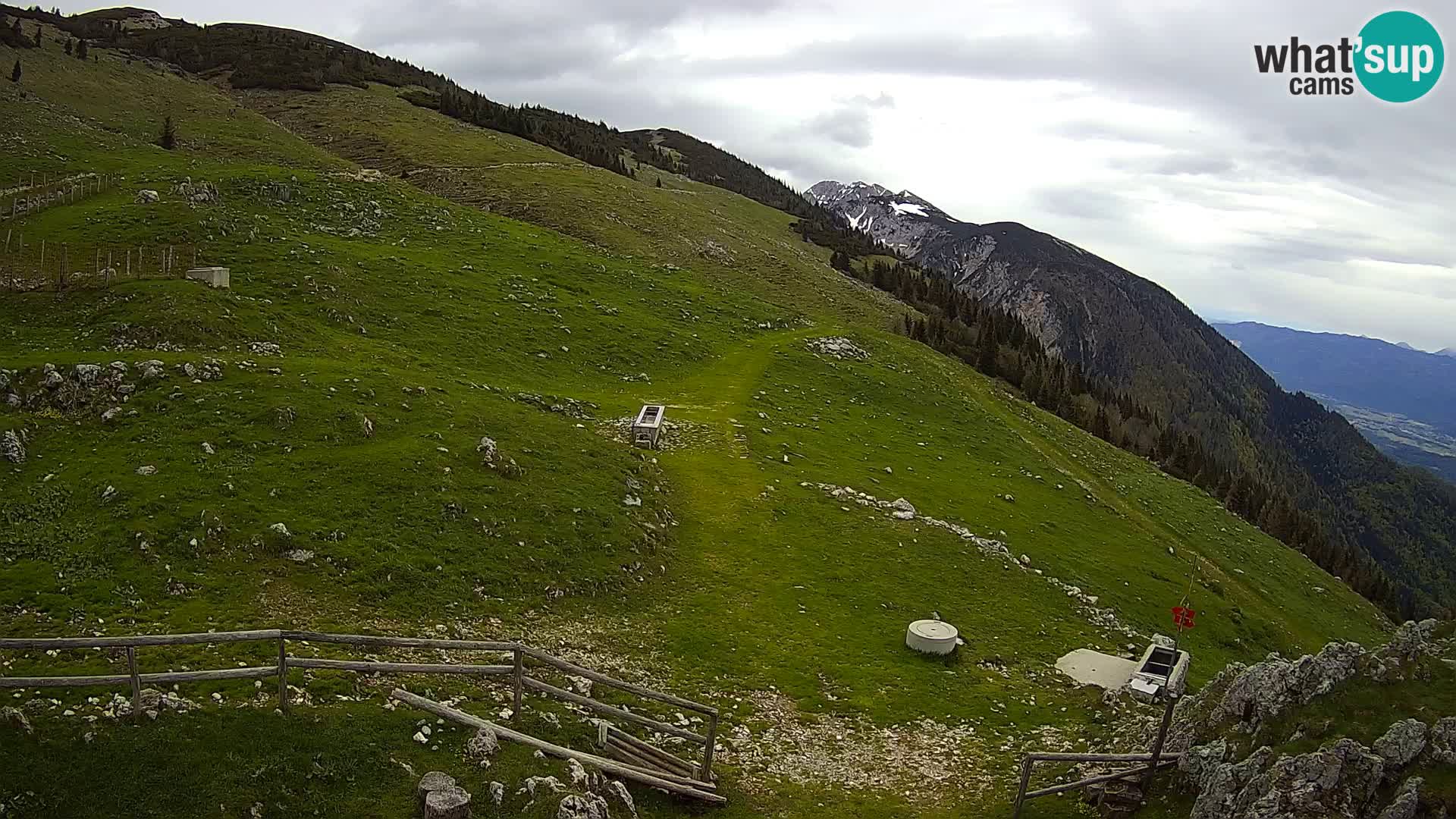 Struška nad Jesenicami Live webcam planina Svečica (Belška planina) – Karavanke – Slovenia