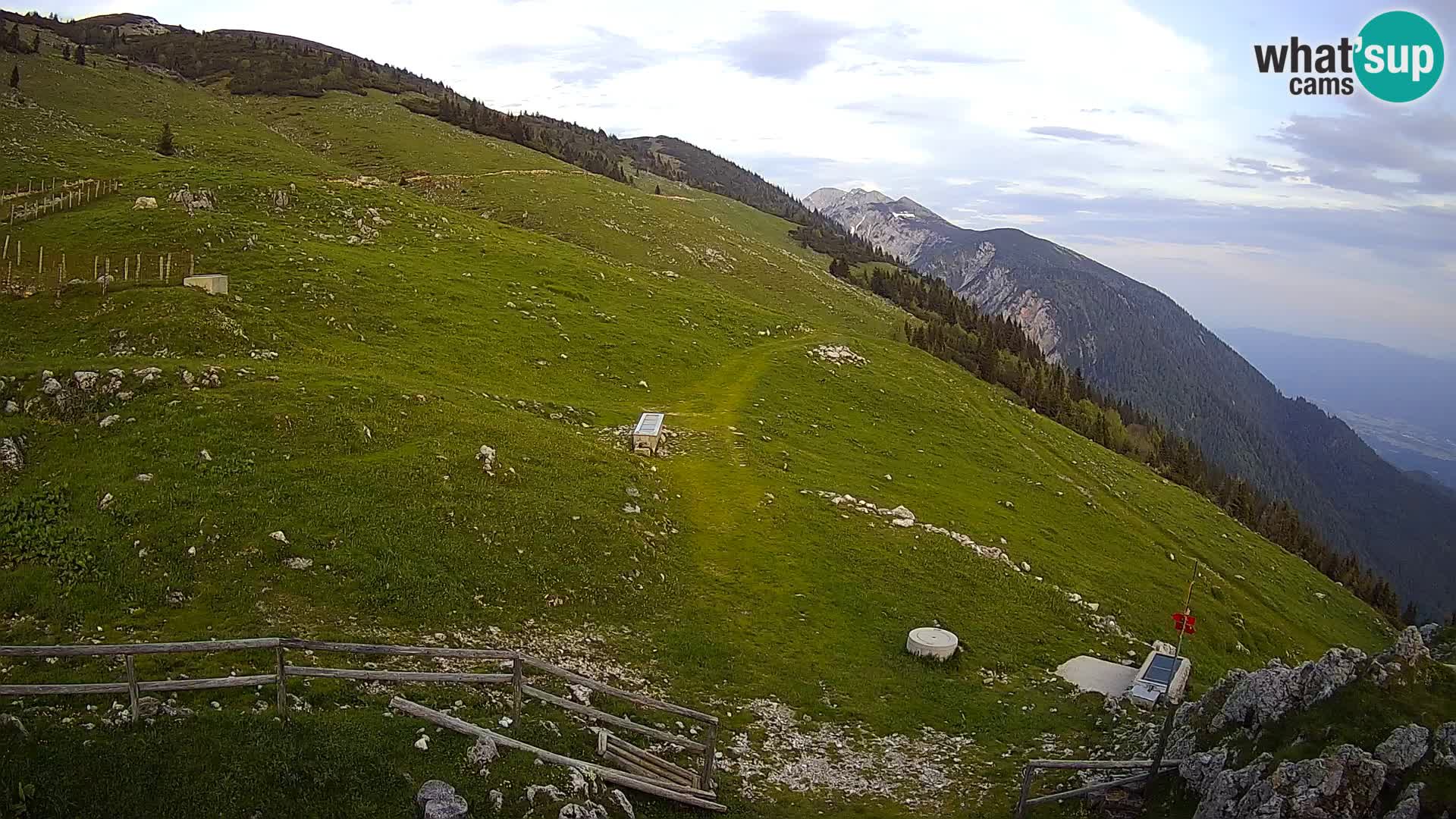 Struška nad Jesenicami Live webcam planina Svečica (Belška planina) – Karavanke – Slovenia