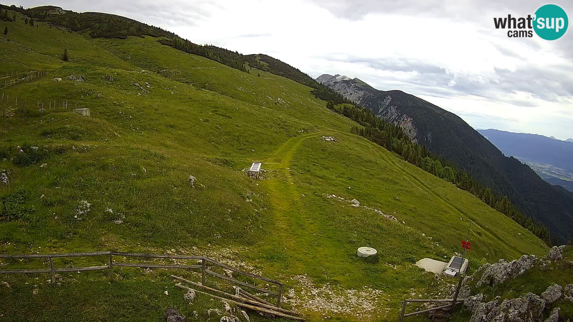 Struška nad Jesenicami Live webcam planina Svečica (Belška planina) – Karavanke – Slovenia