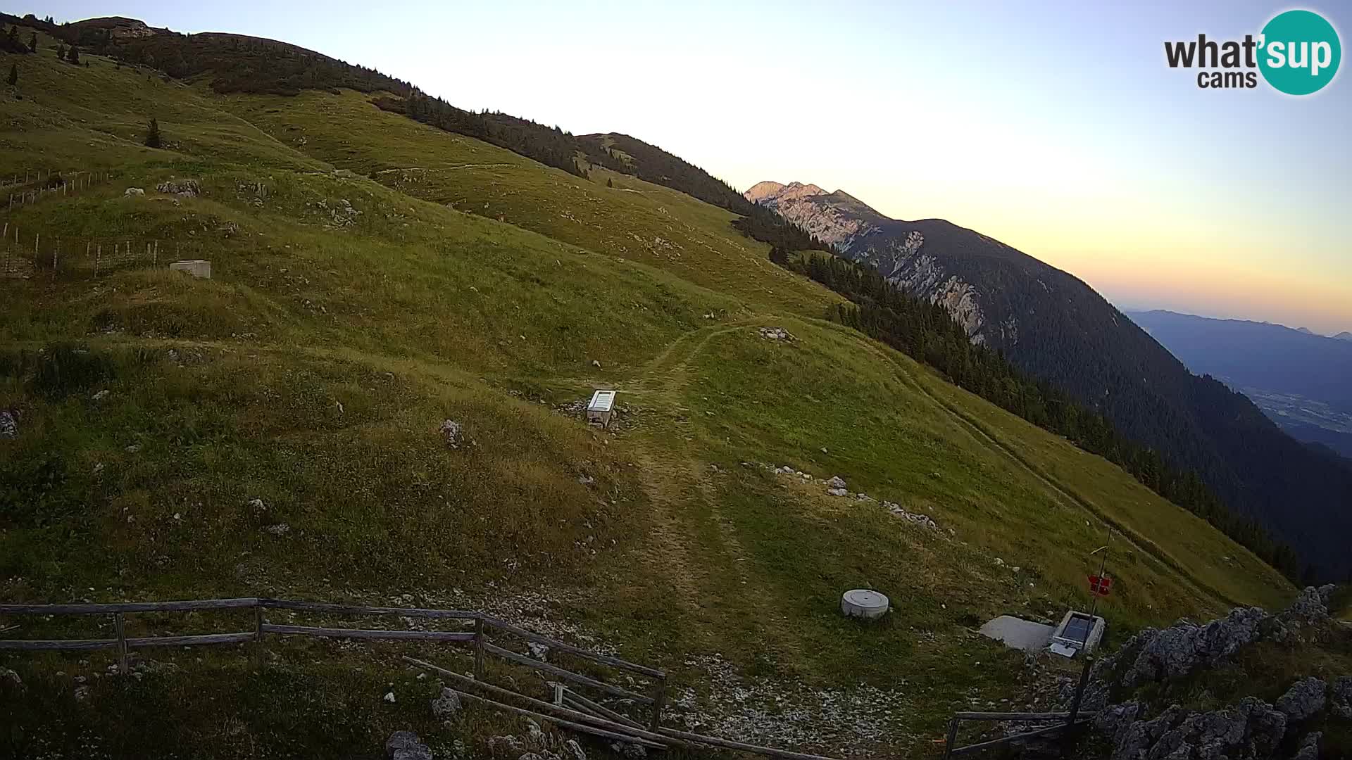 Struška nad Jesenicami Live webcam planina Svečica (Belška planina) – Karavanke – Slovenia