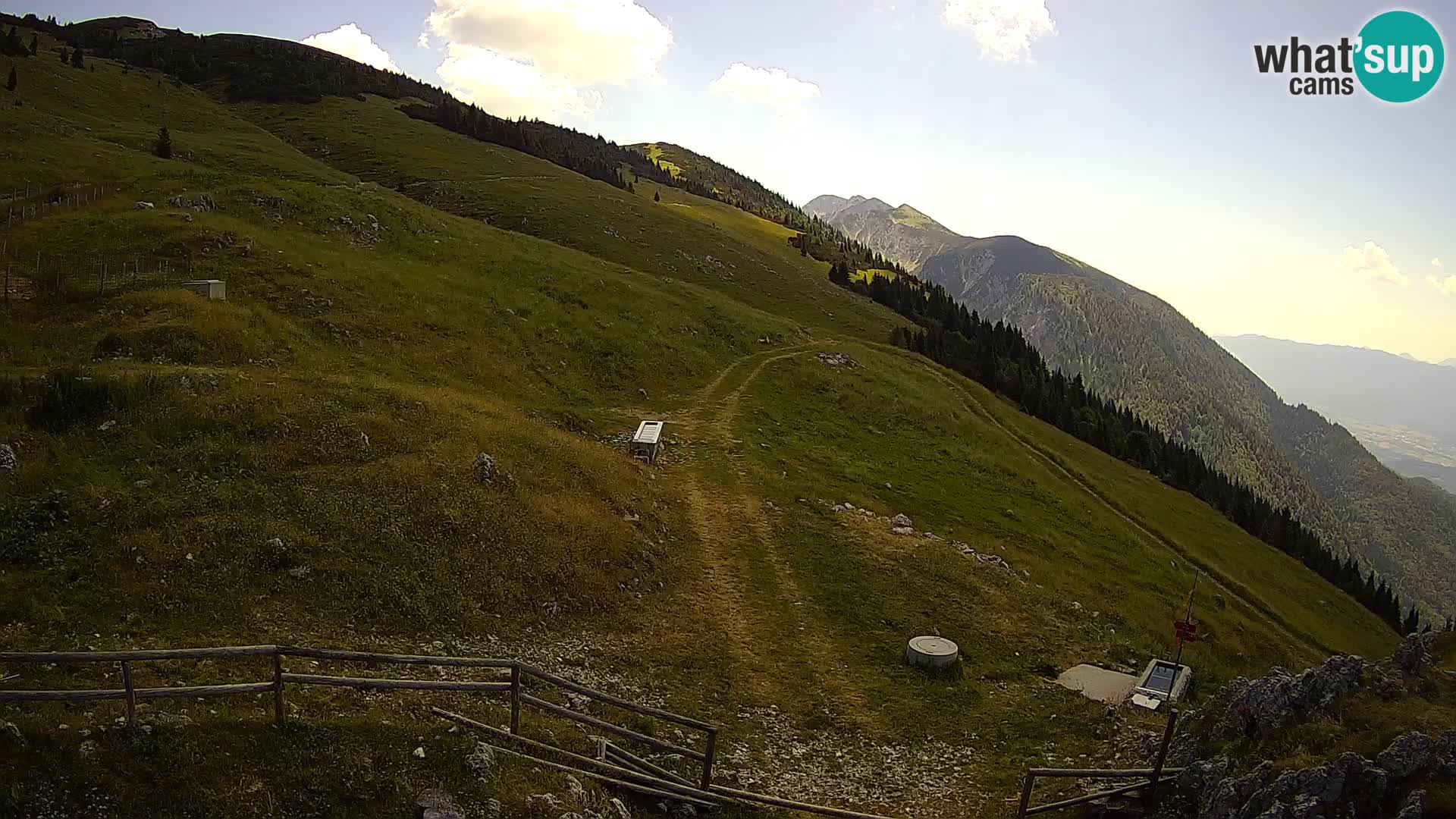 Struška nad Jesenicami web kamera planina Svečica (Belška planina) – Karavanke – Slovenija