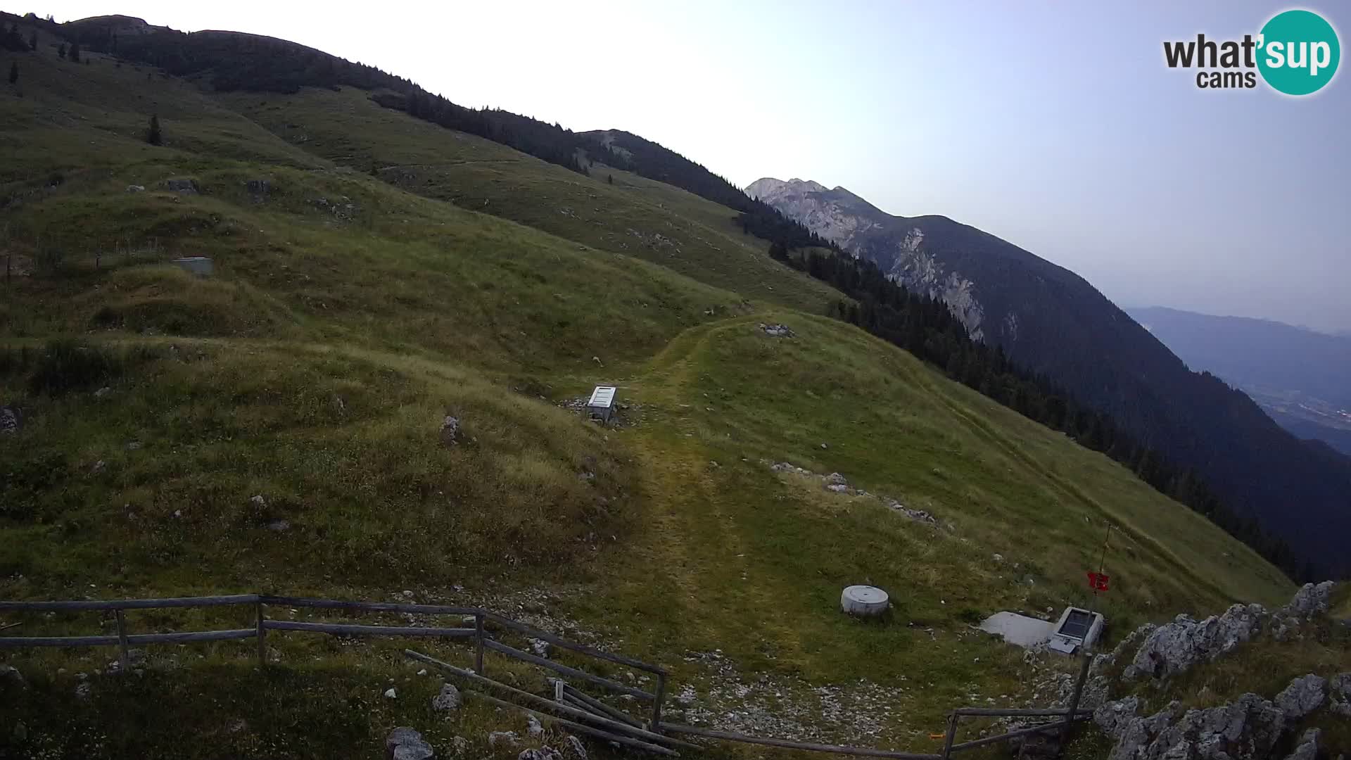 Struška nad Jesenicami web kamera planina Svečica (Belška planina) – Karavanke – Slovenija