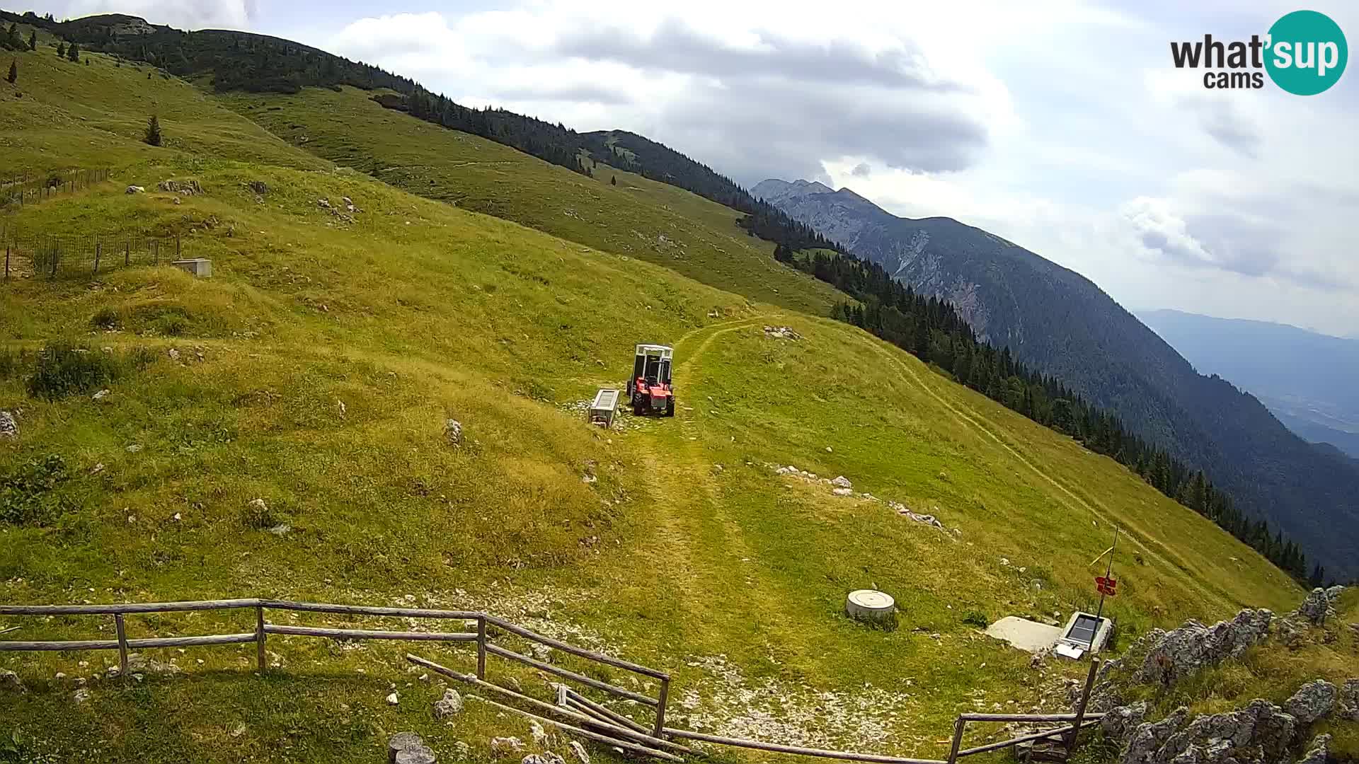 Struška nad Jesenicami Live webcam planina Svečica (Belška planina) – Karavanke – Slovenia