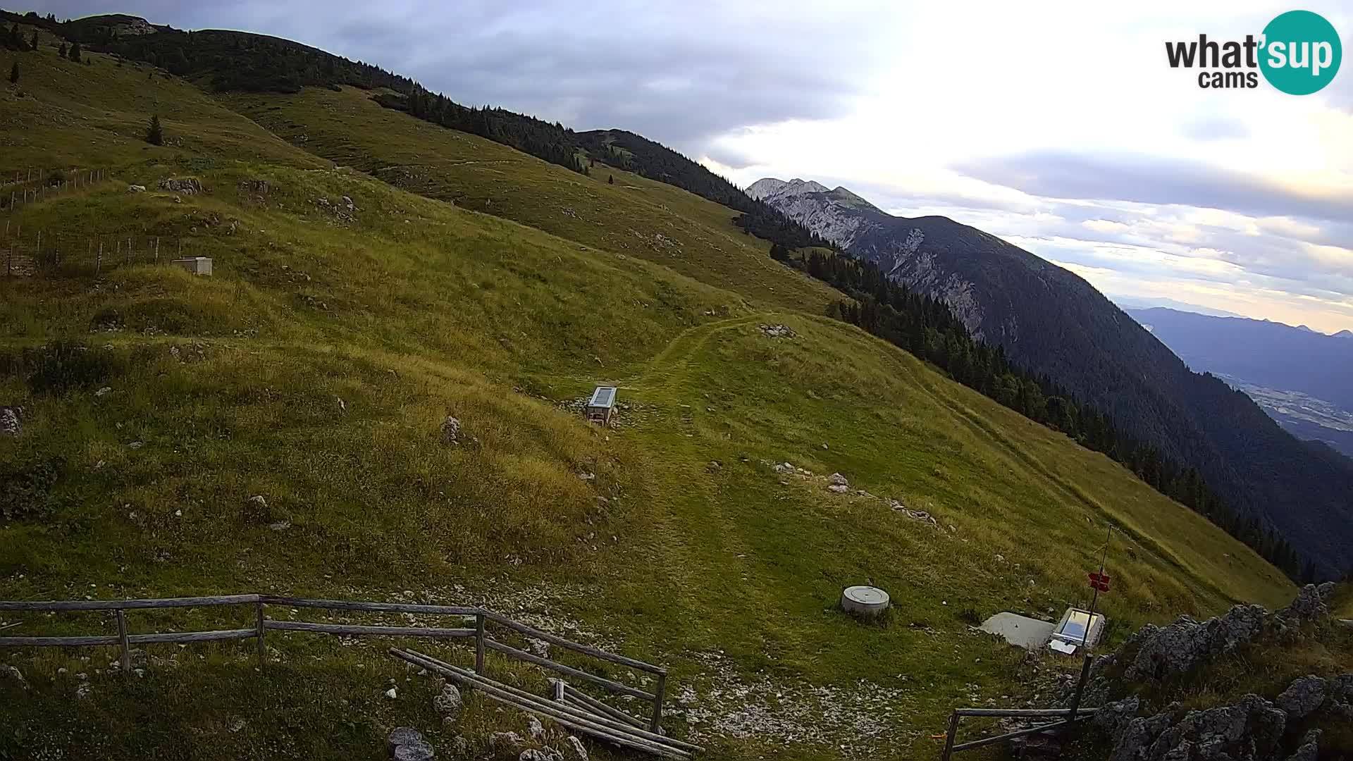 Struška nad Jesenicami Live webcam planina Svečica (Belška planina) – Karavanke – Slovenia