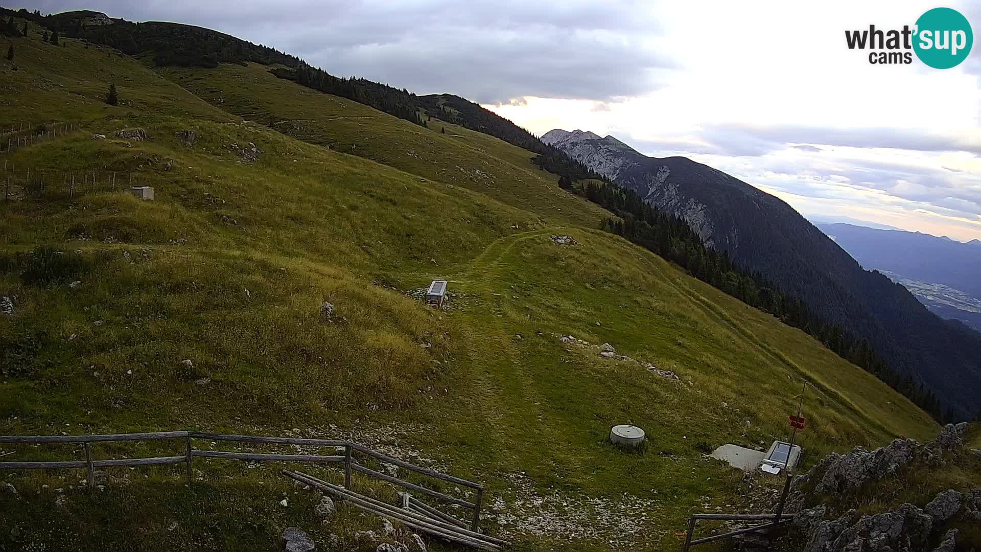 Struška nad Jesenicami Live webcam planina Svečica (Belška planina) – Karavanke – Slovenia