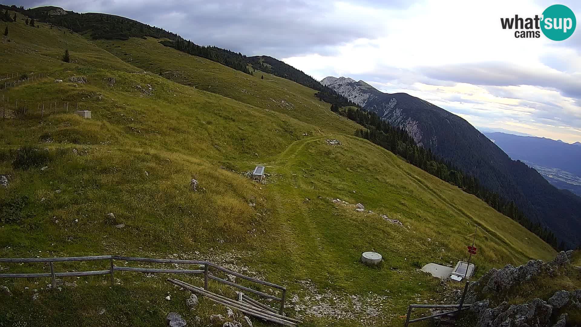 Struška nad Jesenicami Live webcam planina Svečica (Belška planina) – Karavanke – Slovenia