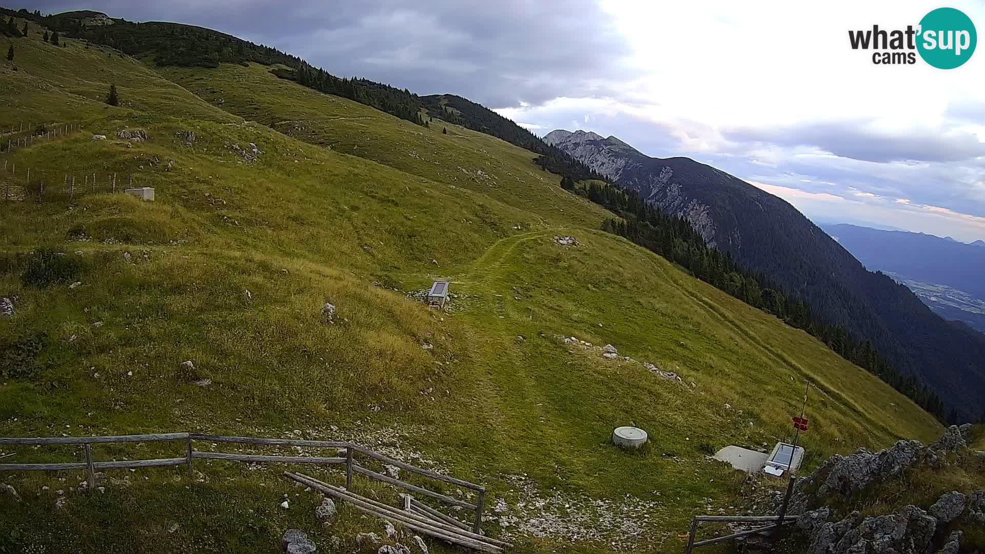 Struška nad Jesenicami Live webcam planina Svečica (Belška planina) – Karavanke – Slovenia