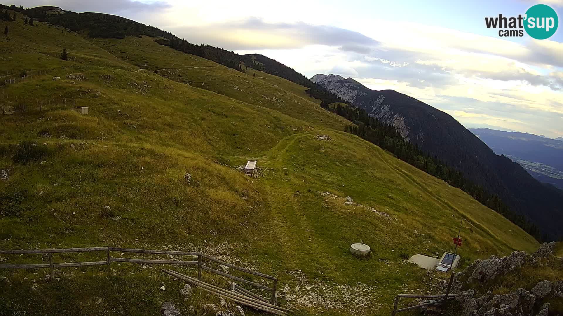 Struška nad Jesenicami camera en vivo planina Svečica (Belška planina) – Karavanke – Eslovenia