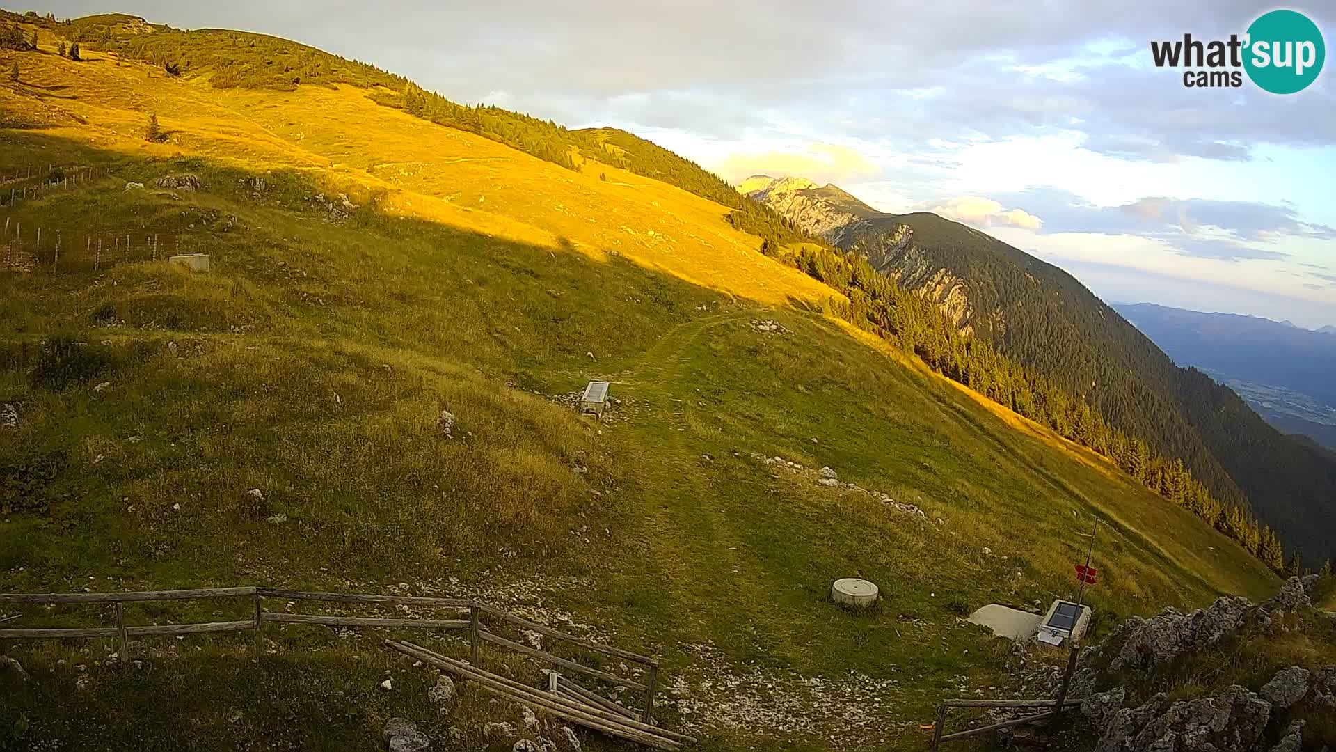 Struška nad Jesenicami Live webcam planina Svečica (Belška planina) – Karavanke – Slovenia