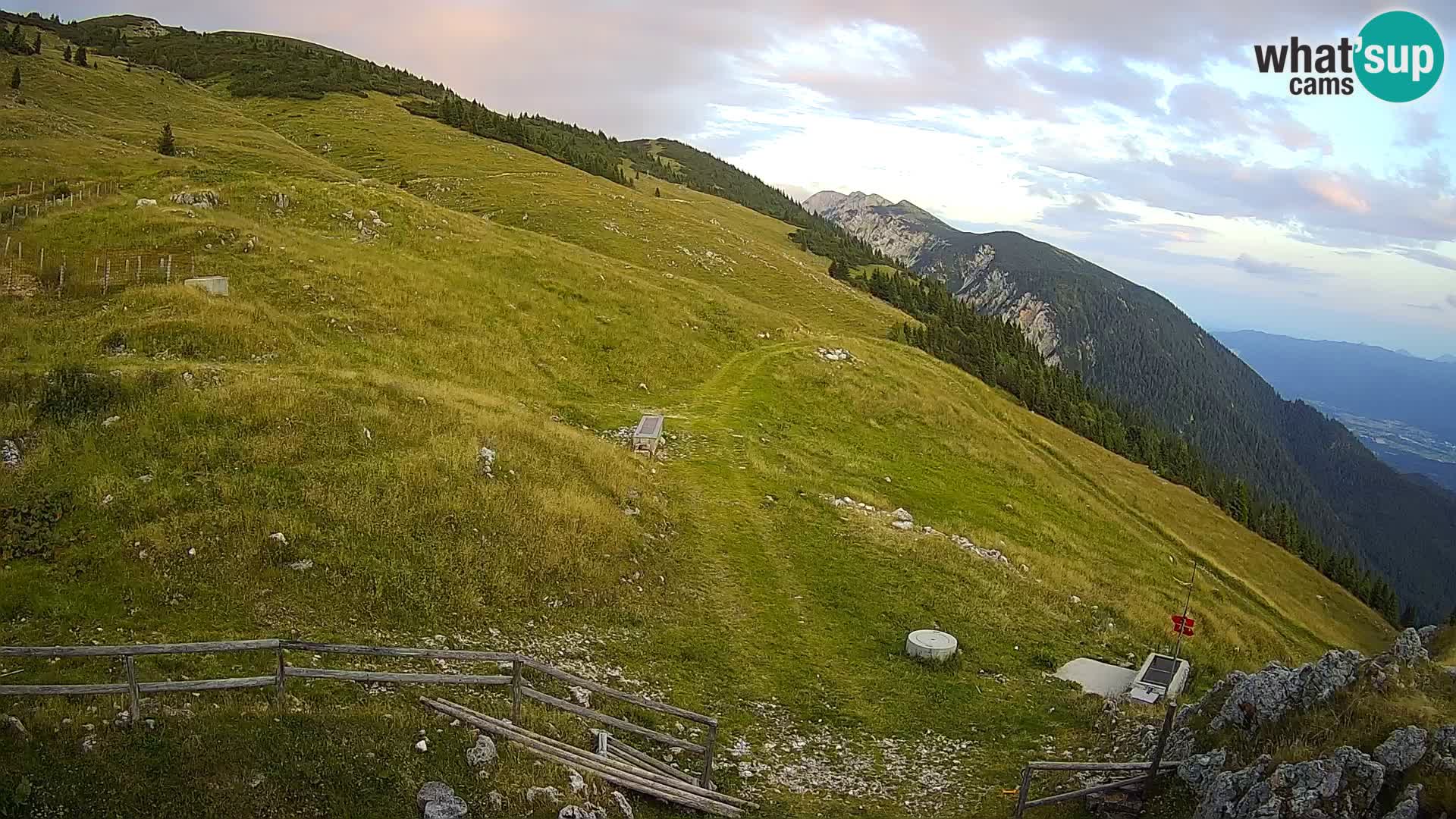 Struška nad Jesenicami Live webcam planina Svečica (Belška planina) – Karavanke – Slovenia