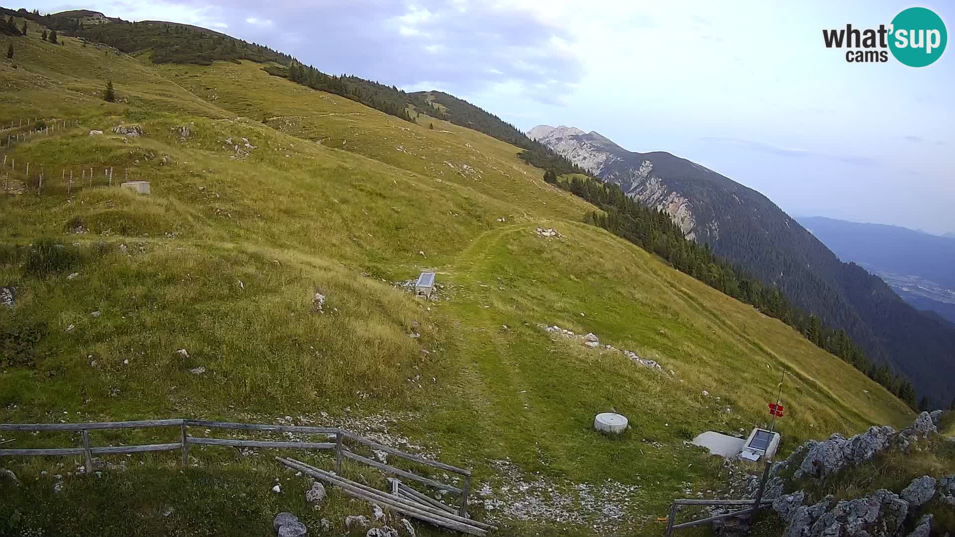 Struška nad Jesenicami web kamera planina Svečica (Belška planina) – Karavanke – Slovenija